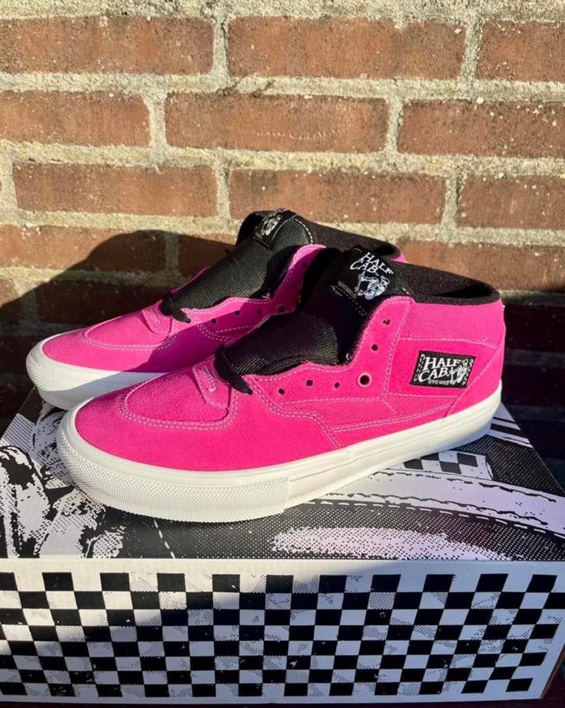 Vans half cab pop pink 43 skateboarding parra new ds ben-g, Kleding | Heren, Schoenen, Overige kleuren, Verzenden, Nieuw, Sneakers of Gympen