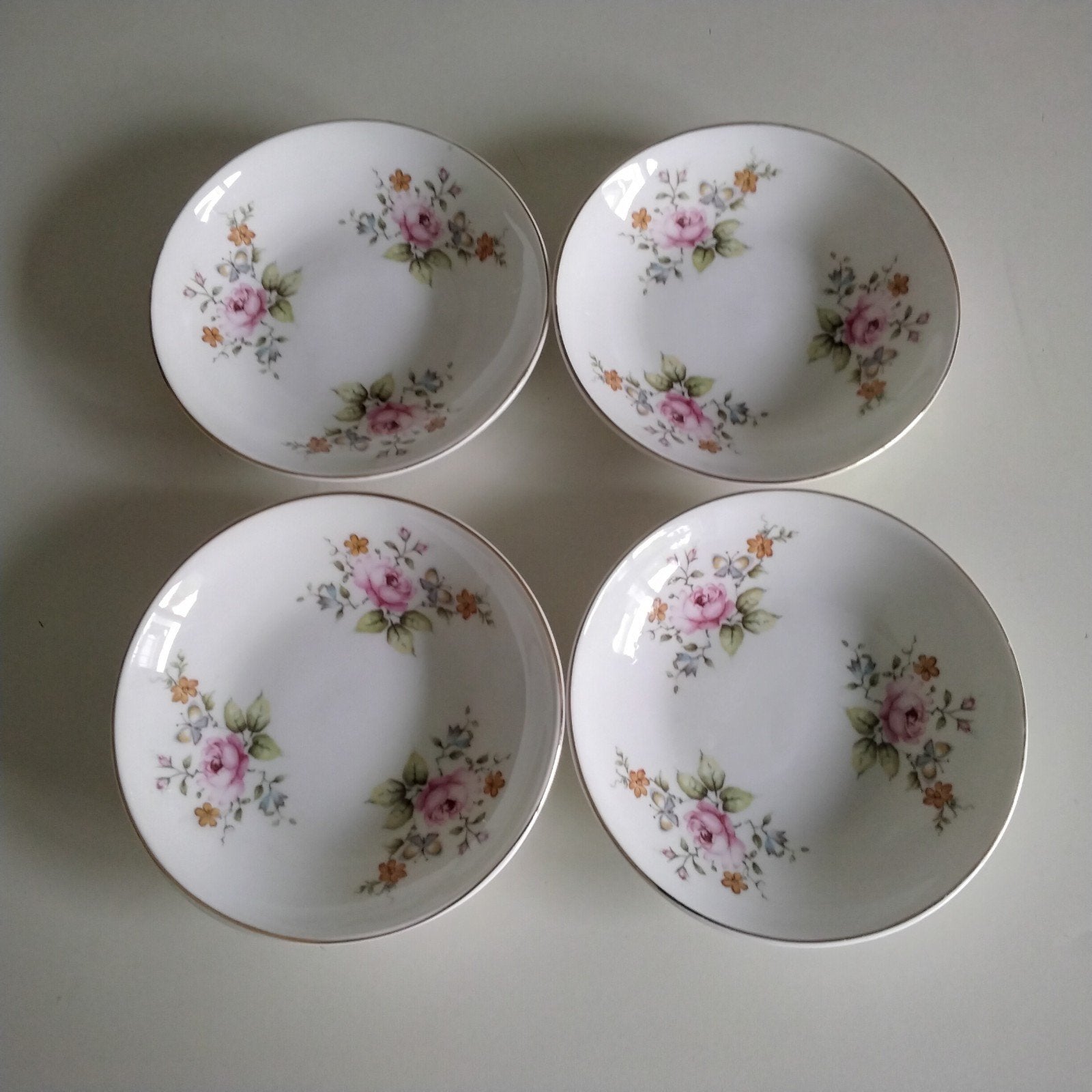 4 Engelse petitfours, Ophalen of Verzenden, Porselein, Overige stijlen, Overige typen