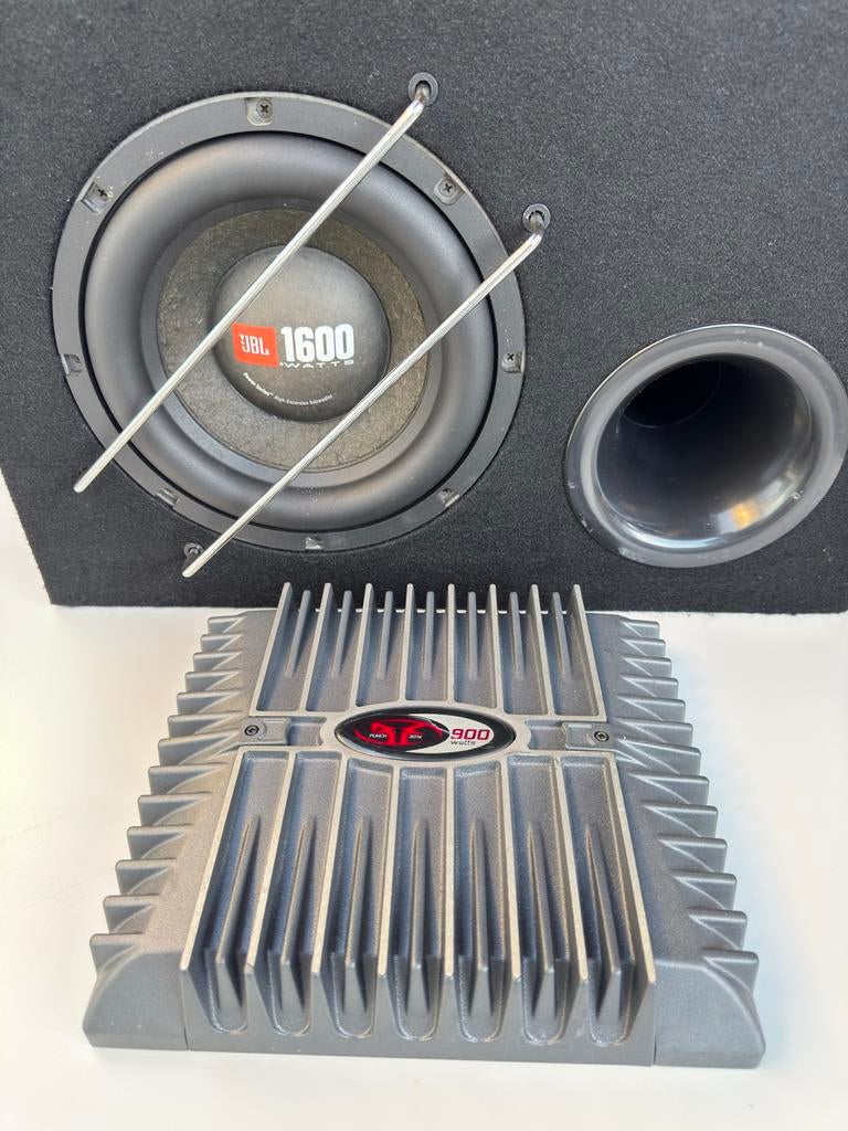 JBL 1600W Subwoofer met Rockford Fosgate 900W Versterker, Auto diversen, Autospeakers, Ophalen of Verzenden, Zo goed als nieuw