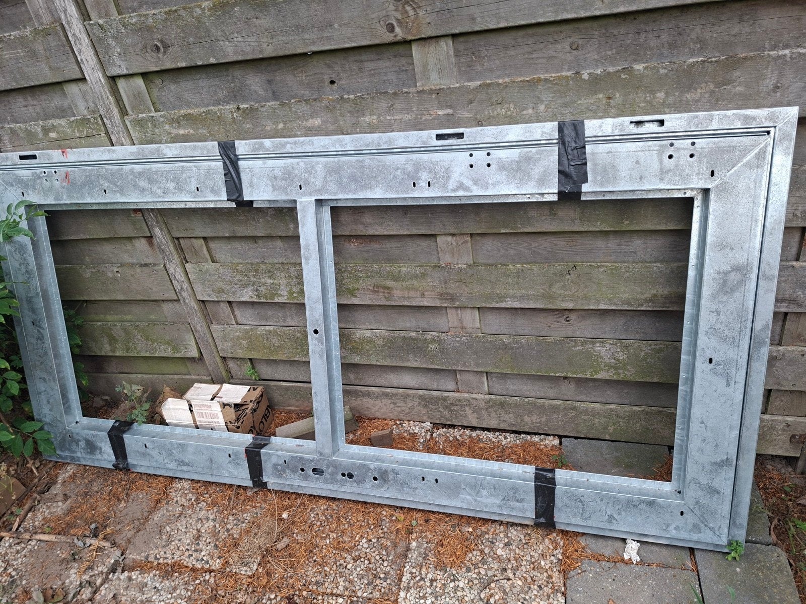 Zware verzinkte stalen loopdeur met kozijn 103x214 cm + besl, Ophalen of Verzenden, Zo goed als nieuw
