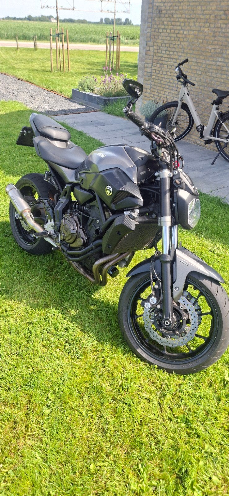 Yamaha MT-07 met SC Project uitlaat Volvermogen !!, Motoren, Gebruikt, Particulier, Sportuitlaat, Naked bike
