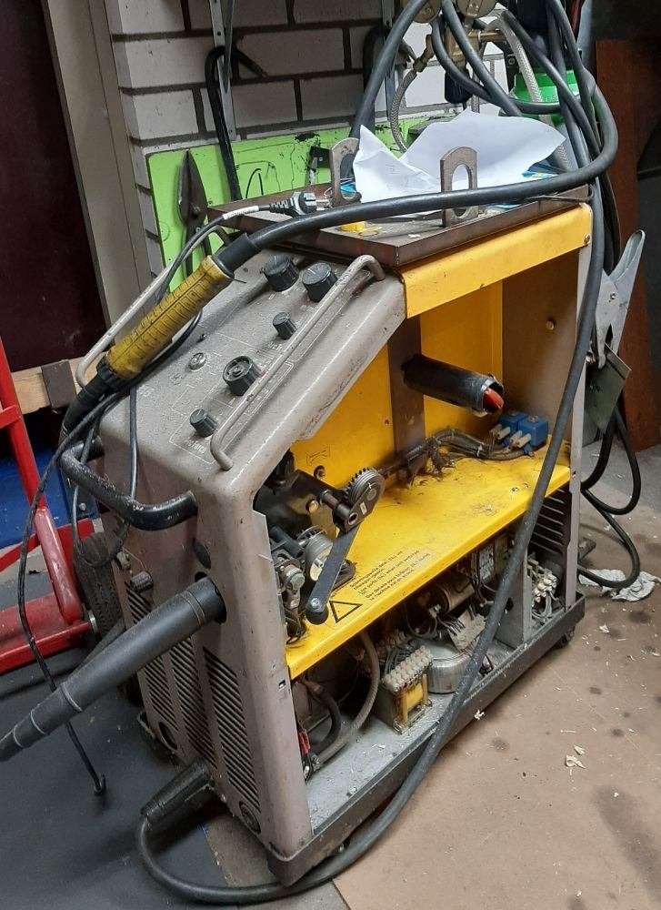 ESAB LUB 315 lasmachine, defect, Doe-het-zelf en Verbouw, Ophalen, Gebruikt, 250 ampère of meer, Elektroden
