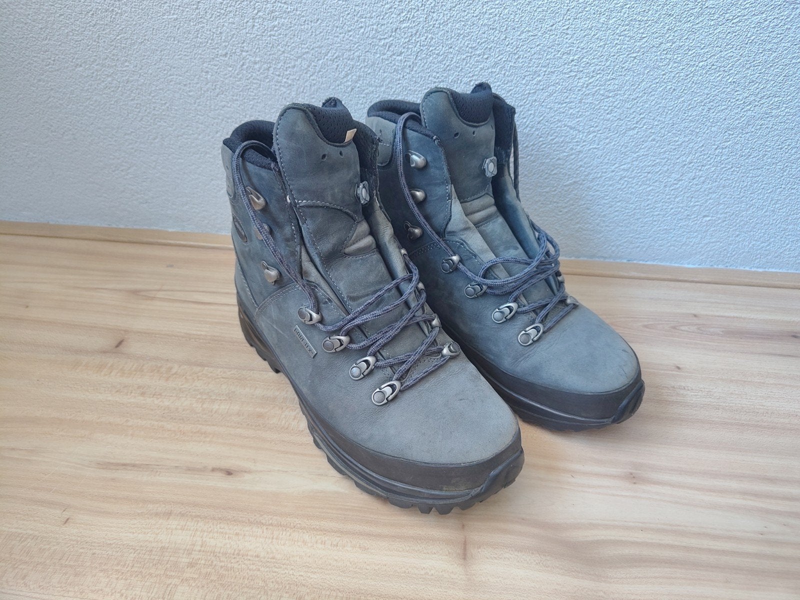 Lowa Ranger GTX wandelschoenen - Maat 44, Ophalen of Verzenden, Gebruikt, Schoenen