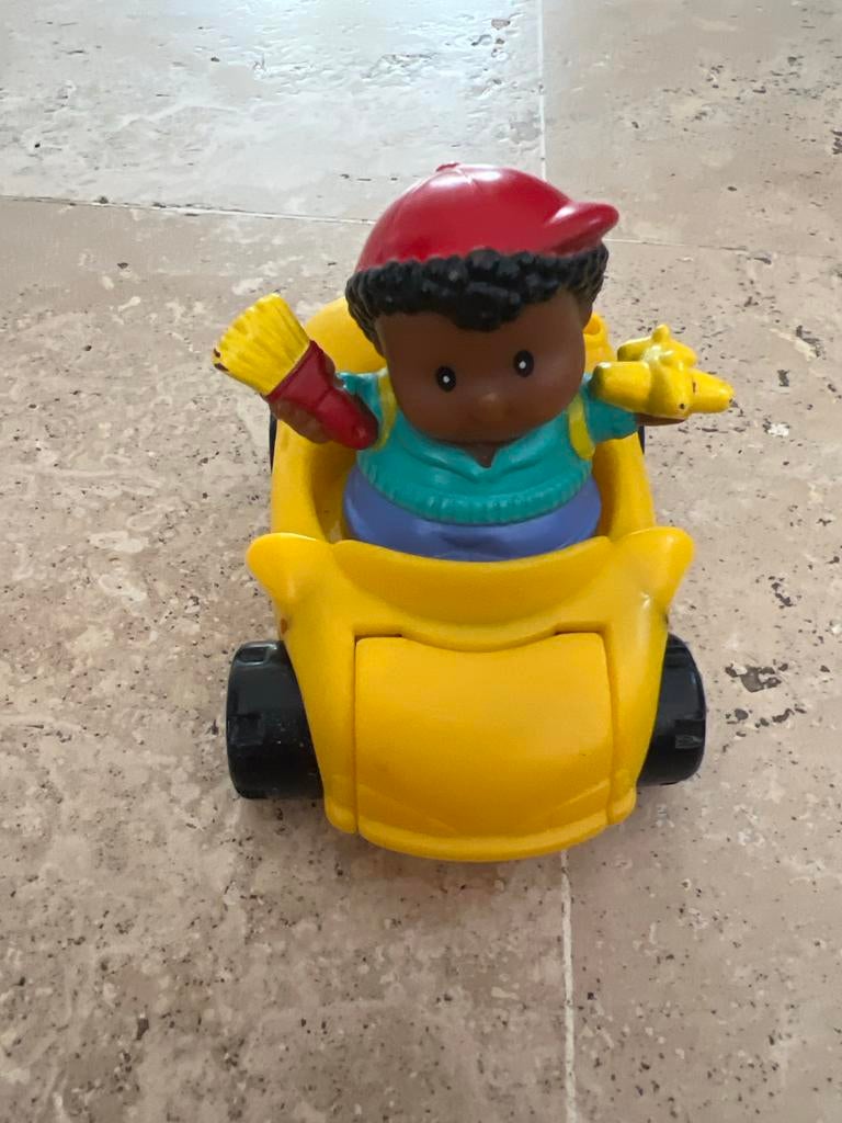 Fisher-Price Little People figuur in gele auto, Kinderen en Baby's, Speelgoed | Speelgoedvoertuigen, Ophalen, Gebruikt