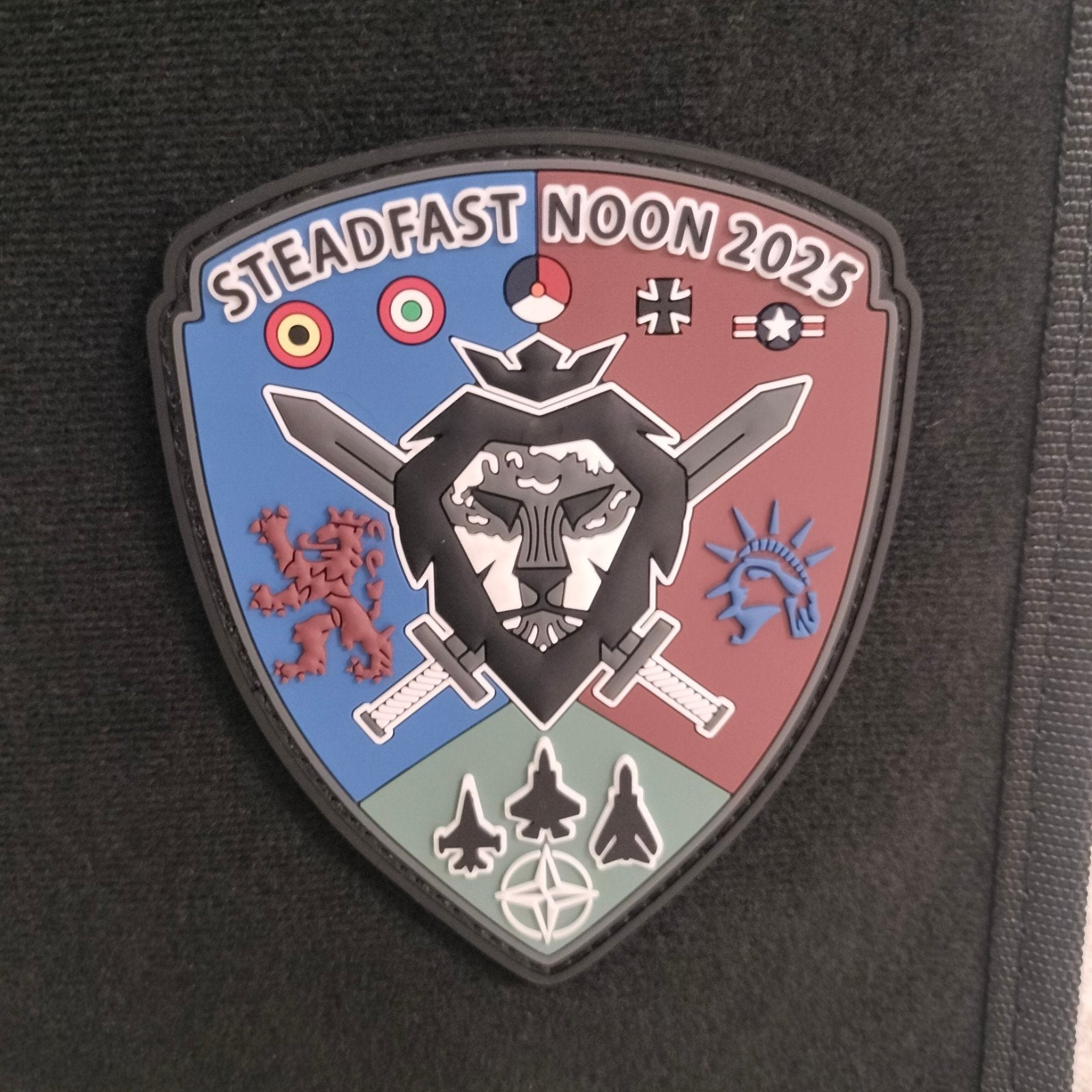 badge stead fast noon 2025, Ophalen, Luchtmacht, Nederland, Embleem of Badge