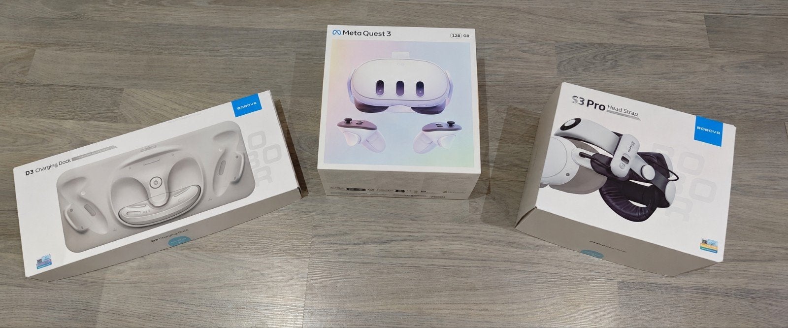 Meta Quest 3 128GB + BOBOVR S3 Pro + D3 Charging Dock, Spelcomputers en Games, Ophalen of Verzenden, Zo goed als nieuw, VR-bril