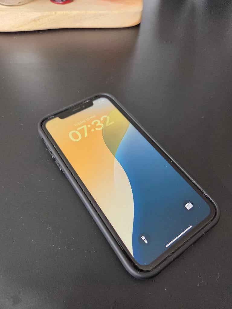 Apple iPhone XR 64GB Zwart aangeboden, Gebruikt, 89 %, Zwart, IPhone XR
