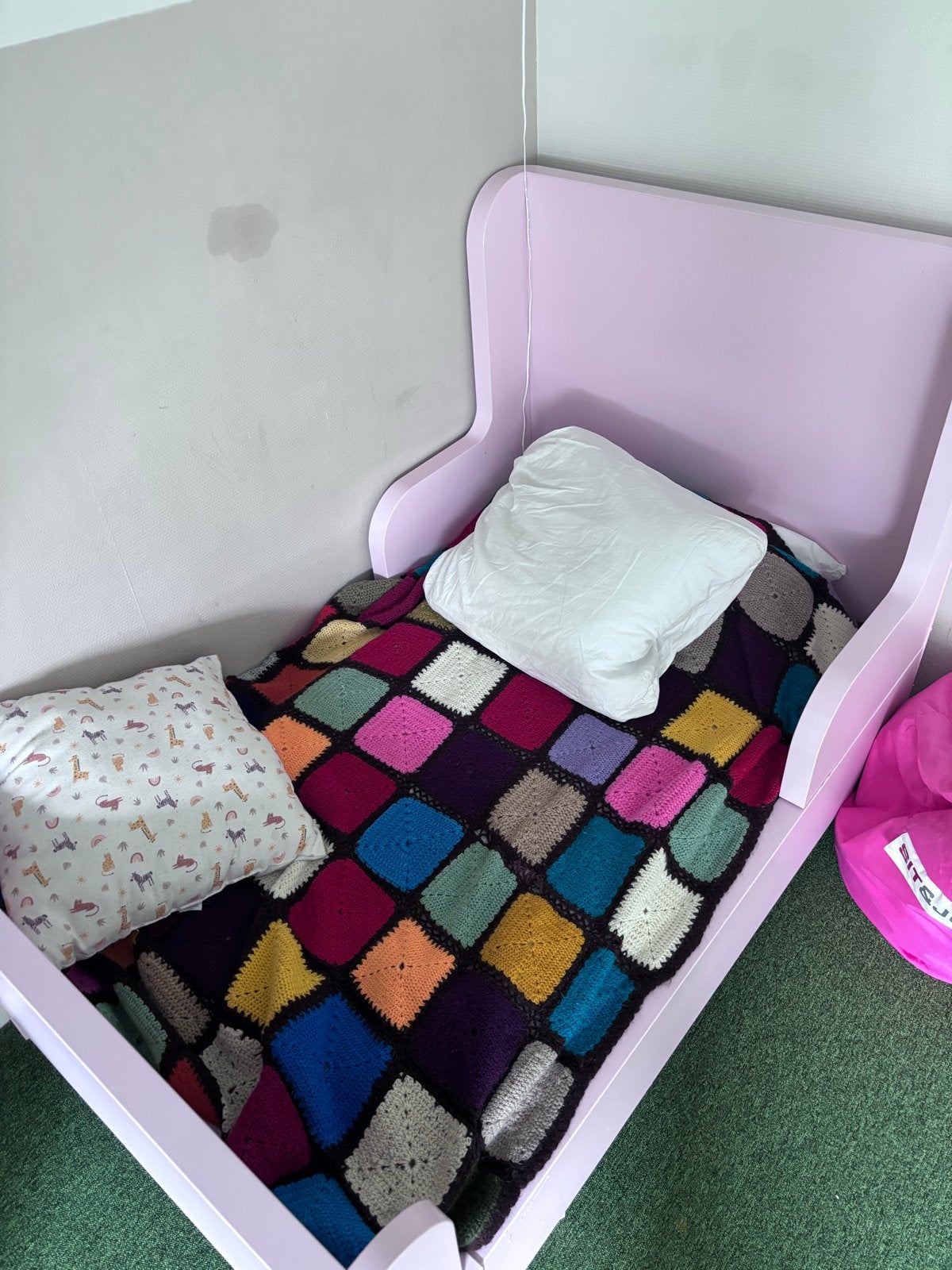 Roze busunge ikea uitschuifbaar peuter bed., Ophalen, Gebruikt, Overige typen