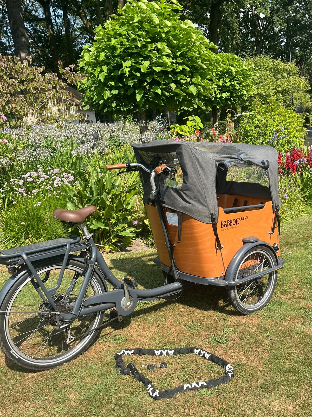 Babboe bakfiets - elektrisch, 3 kinderen, Huif, Zo goed als nieuw, Trommelrem