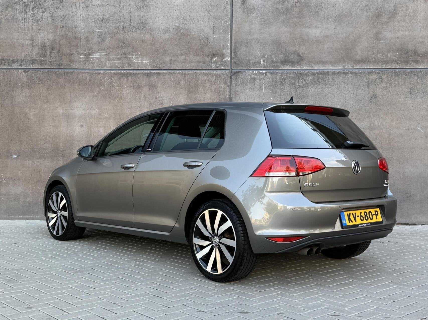 Volkswagen Golf 1.4 TSI ACT Highline | Panorama dak | Naviga, Stof, Gebruikt, 4 cilinders, Automatische klimaatregeling