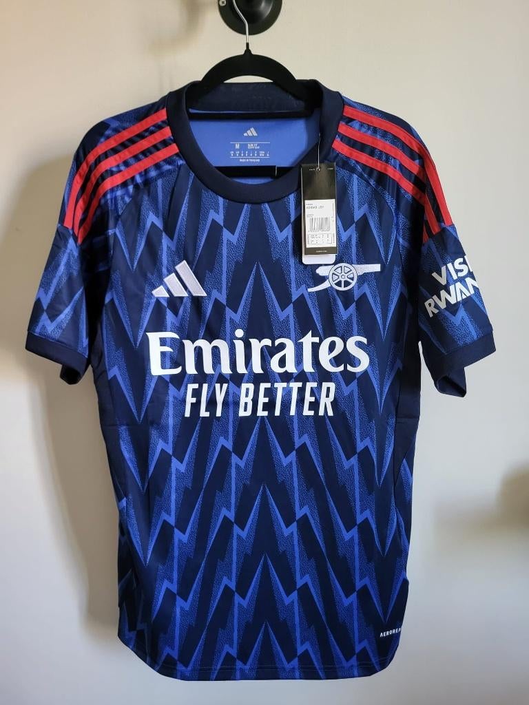 Arsenal uitshirt 25/26 Saliba 2 adidas – maat M – nieuwstaat, Ophalen of Verzenden, Zo goed als nieuw, Adidas, Voetbal