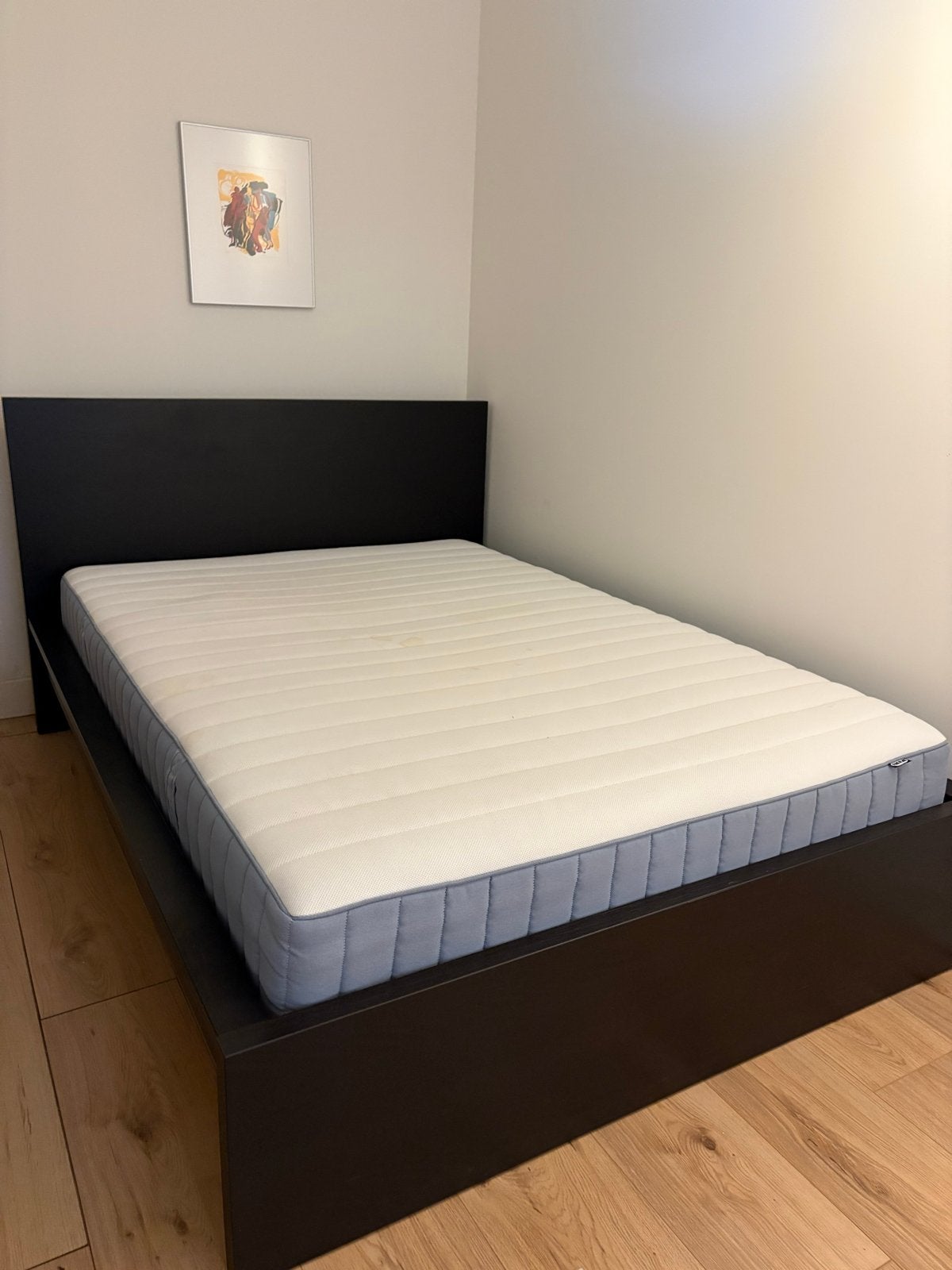 Tweepersoons bed met matras (2 jaar oud) - Gratis ophalen, Ophalen, Gebruikt, Zwart, Tweepersoons