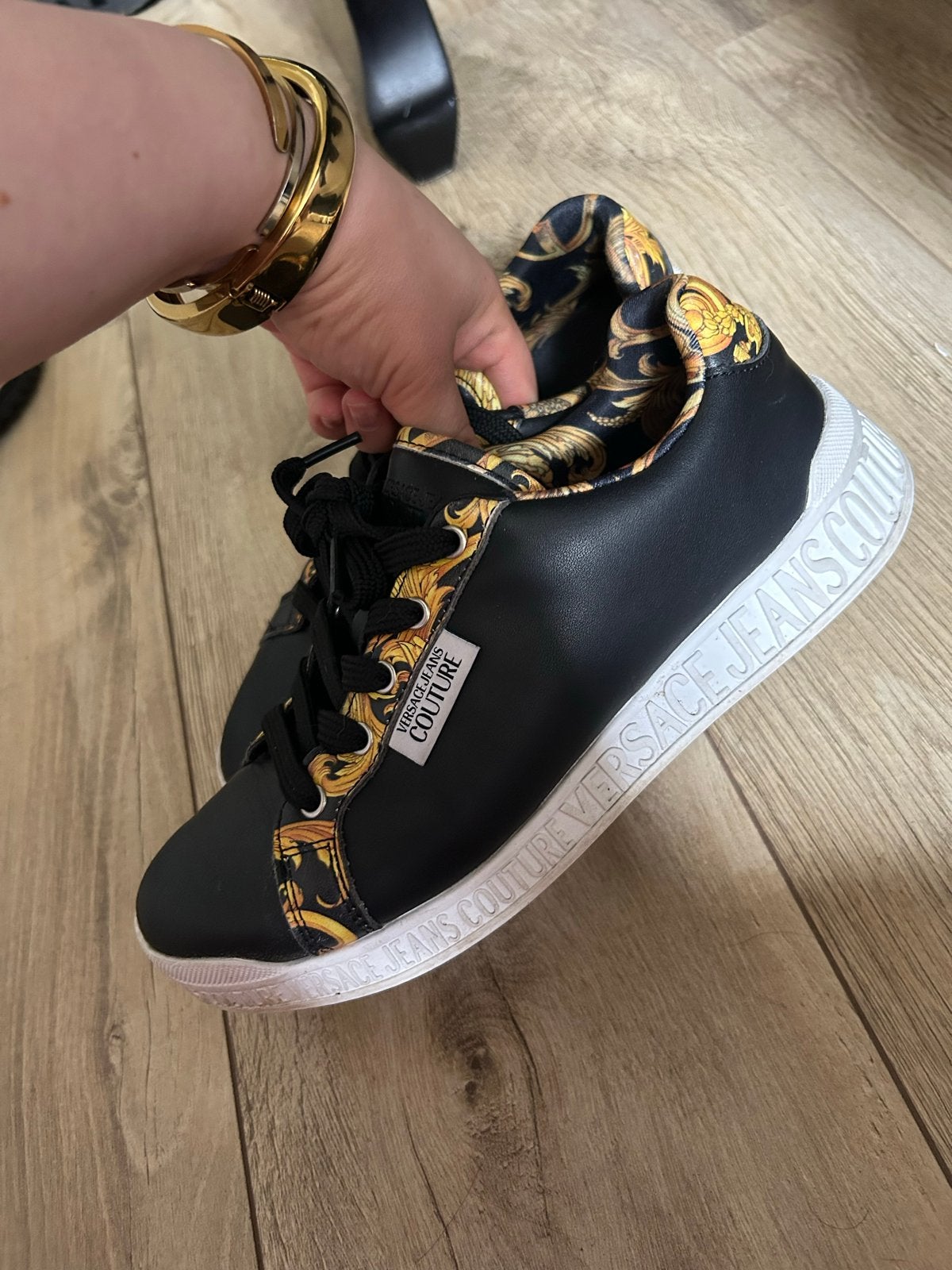 Versace Jeans Couture Sneakers Zwart/Goud, Ophalen of Verzenden, Zo goed als nieuw, Zwart, Sneakers of Gympen