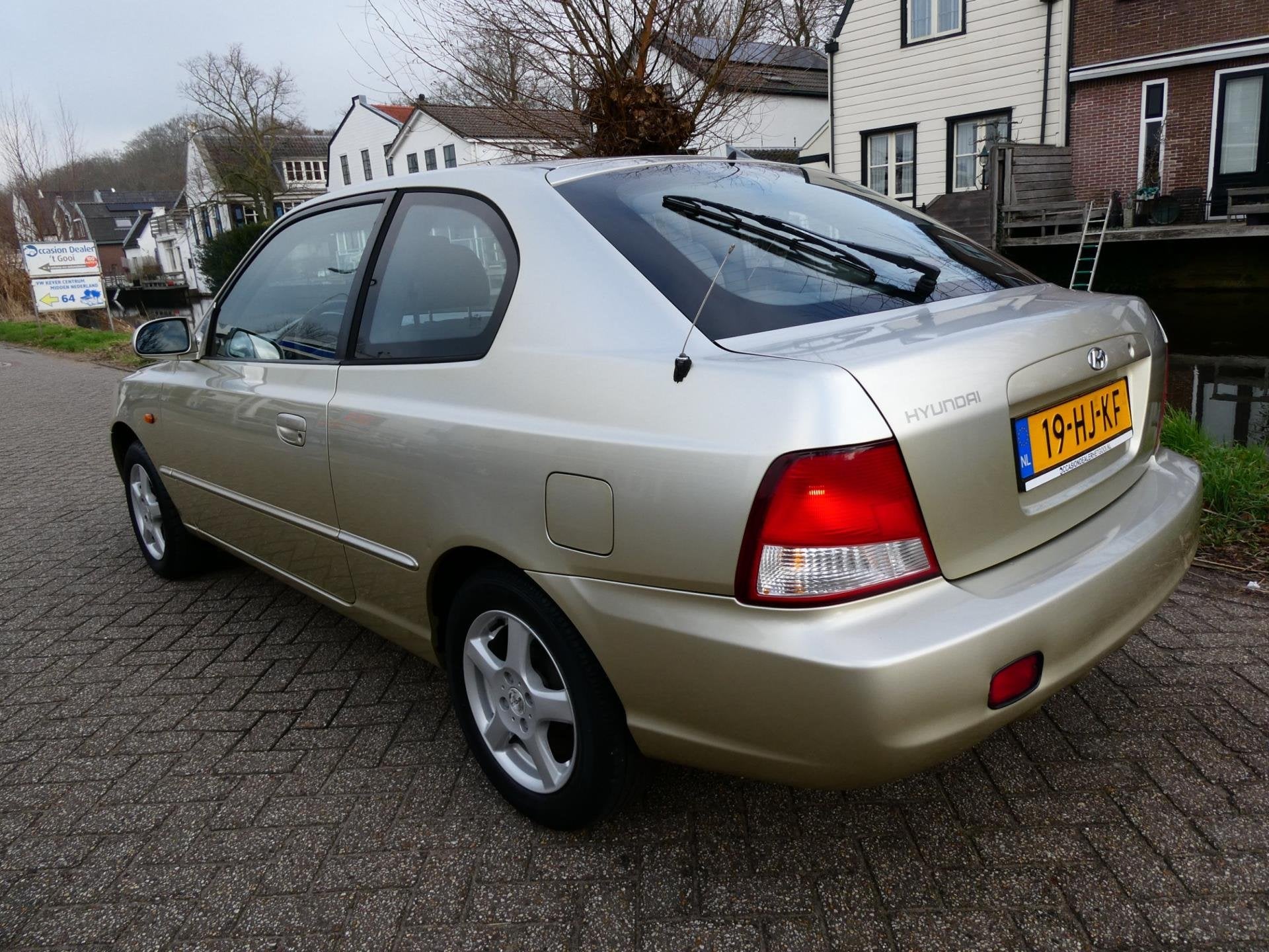 Hyundai Accent 1.5i GS 90pk Semi-Classic 3-drs Airco Nette a, foto 5