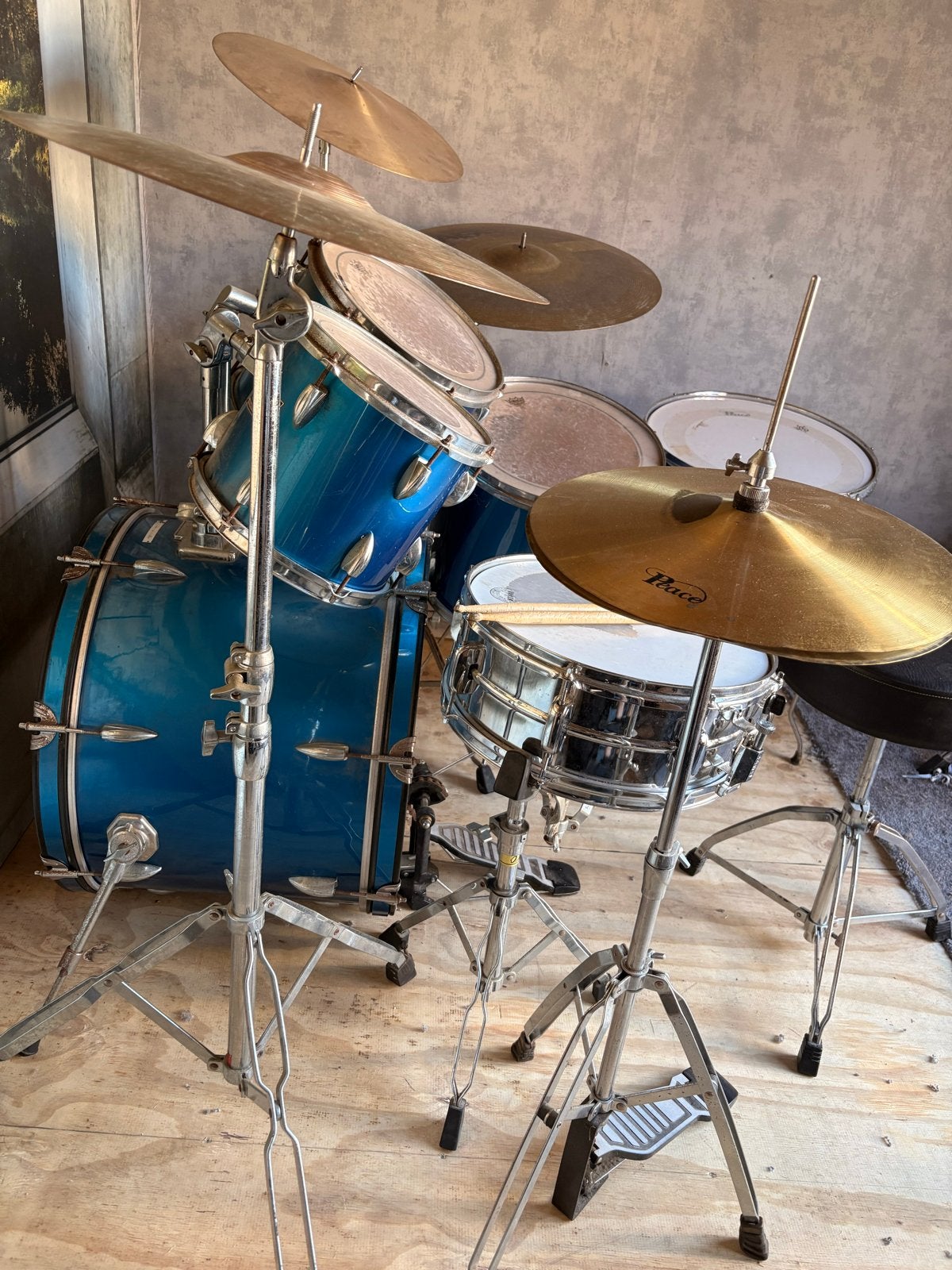 Compleet drumstel met bekkens en kruk, Muziek en Instrumenten, Ophalen, Gebruikt, Overige merken