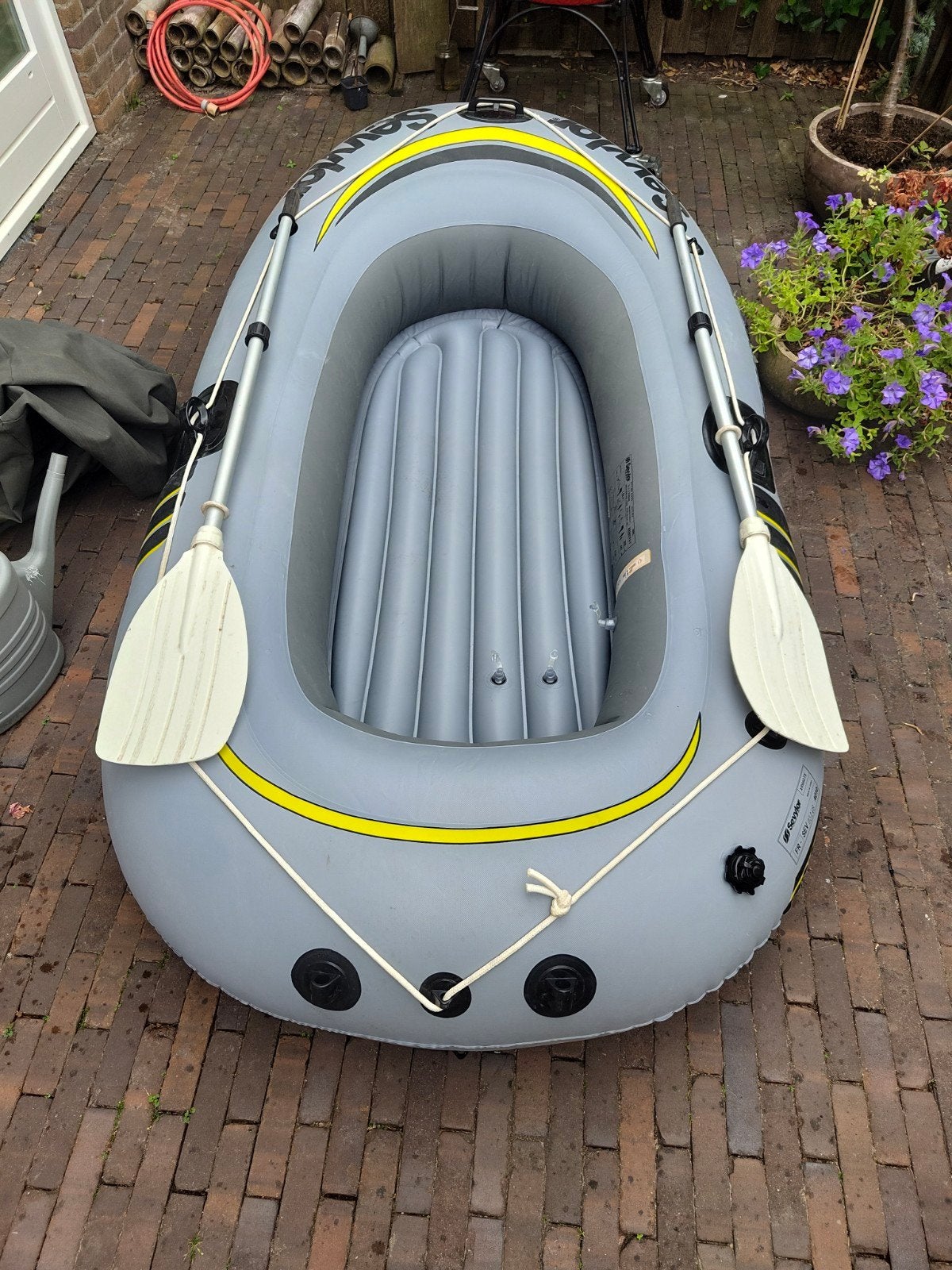 Opblaasbare rubberboot met peddels, Ophalen of Verzenden, Zo goed als nieuw