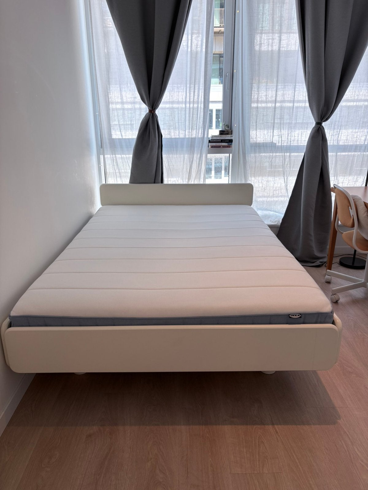 Nieuw IKEA matras, Huis en Inrichting, Slaapkamer | Matrassen en Bedbodems, Ophalen, Zo goed als nieuw, Tweepersoons, 140 cm
