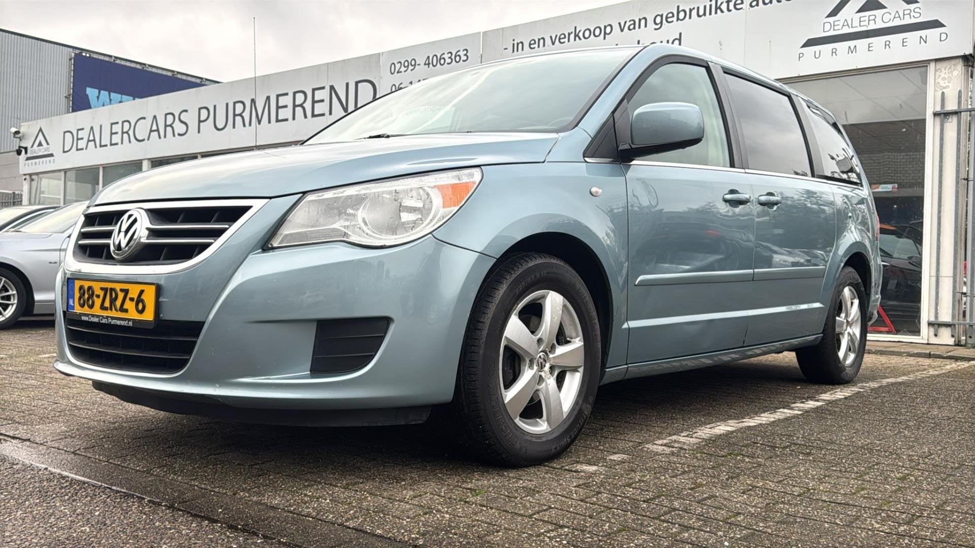 Volkswagen Routan 3.8 V6, Auto's, Euro 5, Gebruikt, 700 kg, Blauw