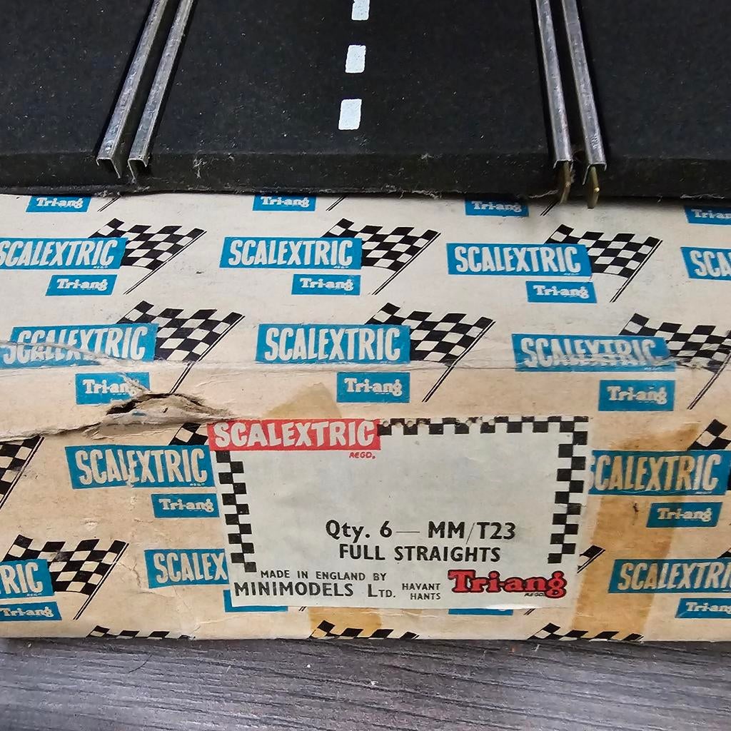 Scalextric Tri-ang racebaan onderdelen - rechte stukken, Gebruikt, Onderdelen, Minimodels Ltd., Havant, Hants, UK