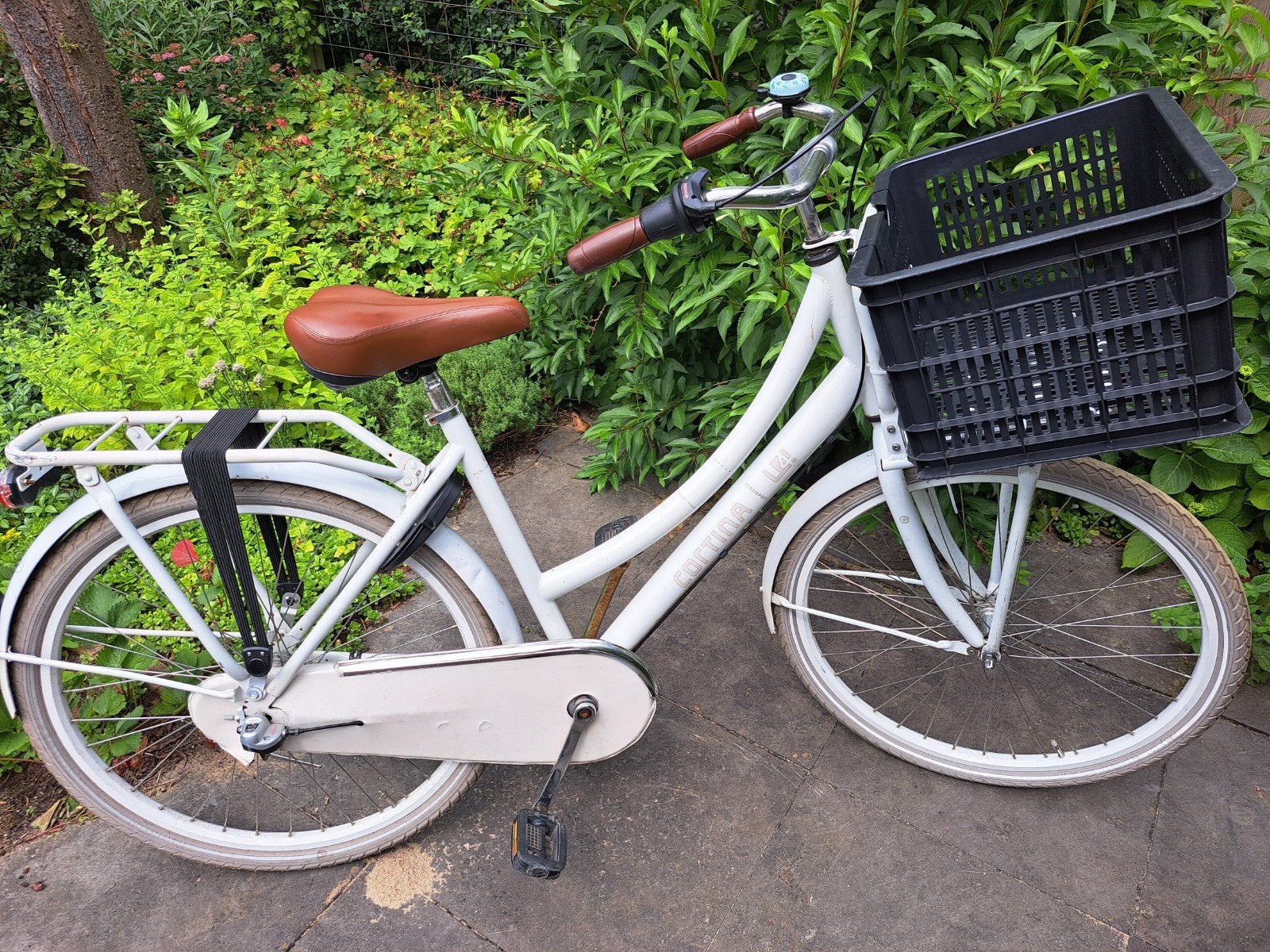 Cortina meisjesfiets 26 inch, Fietsen en Brommers, Fietsen | Meisjes, Gebruikt, Velgrem, Overige merken, Ophalen