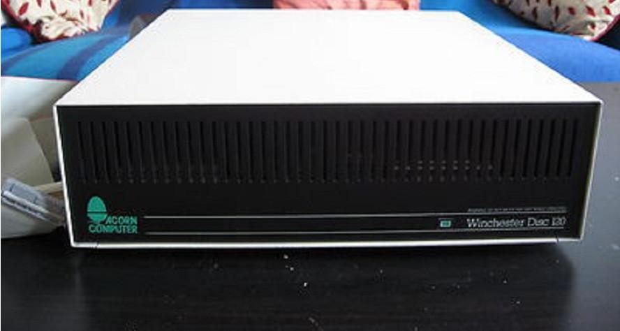 GEZOCHT: Acorn Winchester Disc 110 / 120 / 130 Behuizing..., Computers en Software, Vintage Computers, Ophalen of Verzenden, Acorn Computers