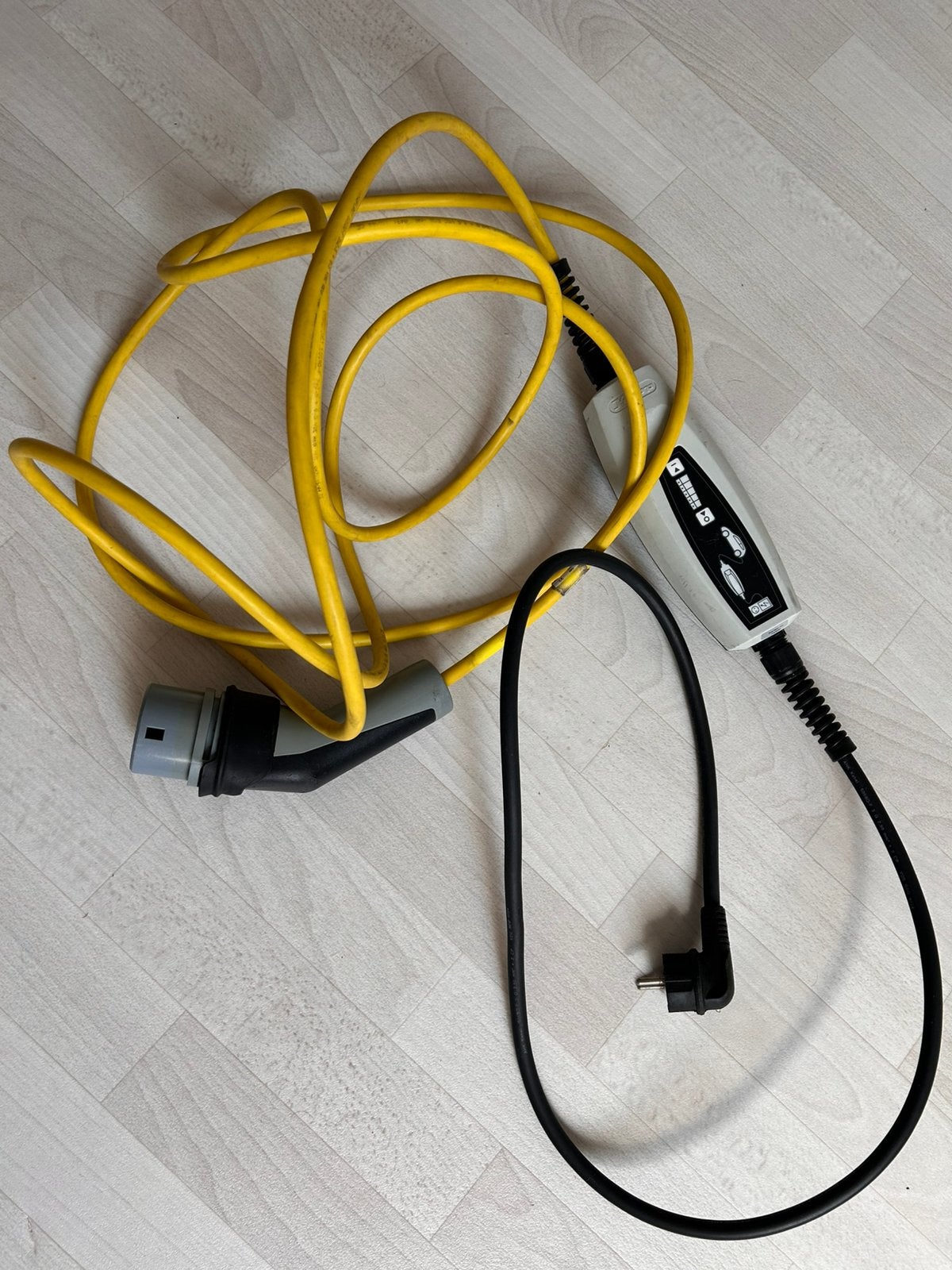 Mennekes laadkabel 230V > auto, Ophalen, Nieuw
