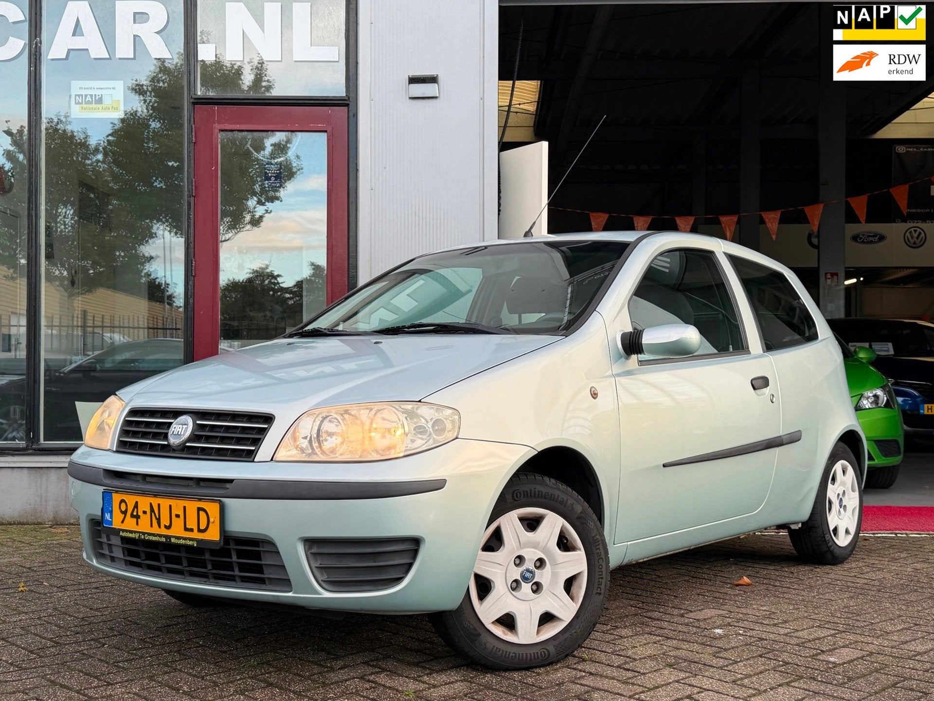 Fiat Punto 1.2 Dynamic! Airco! Nieuw koppeling! 2e Eigenaar!, Auto's, Voorwielaandrijving, Dealer onderhouden, Gebruikt, 4 cilinders