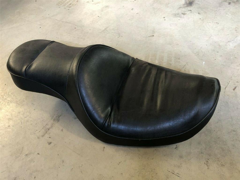 Harley Davidson 1 dyna glide buddyseat 2002, Motoren, Ophalen of Verzenden, Gebruikt