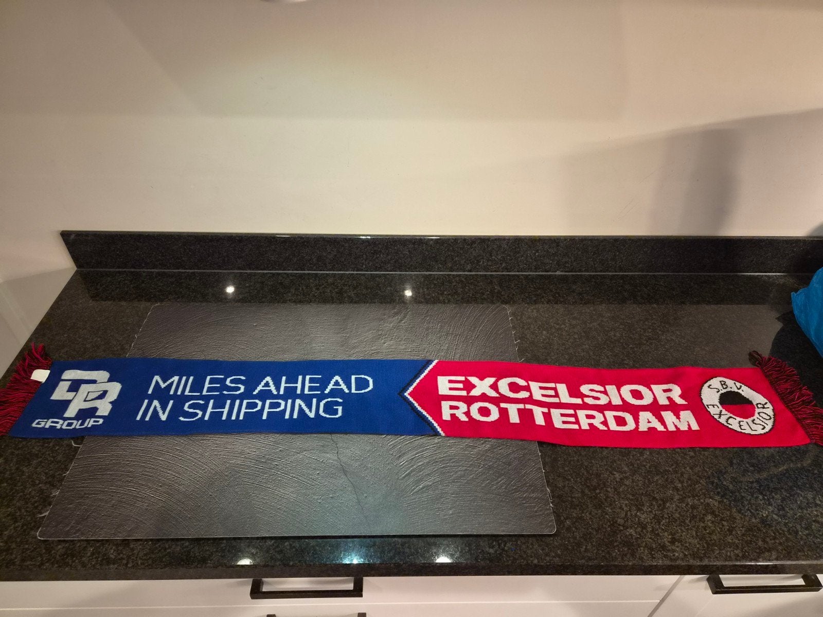 Combinatie Sjaal van Excelsior Rotterdam, Verzamelen, Ophalen of Verzenden, Nieuw, Overige binnenlandse clubs, Vaantje of Sjaal