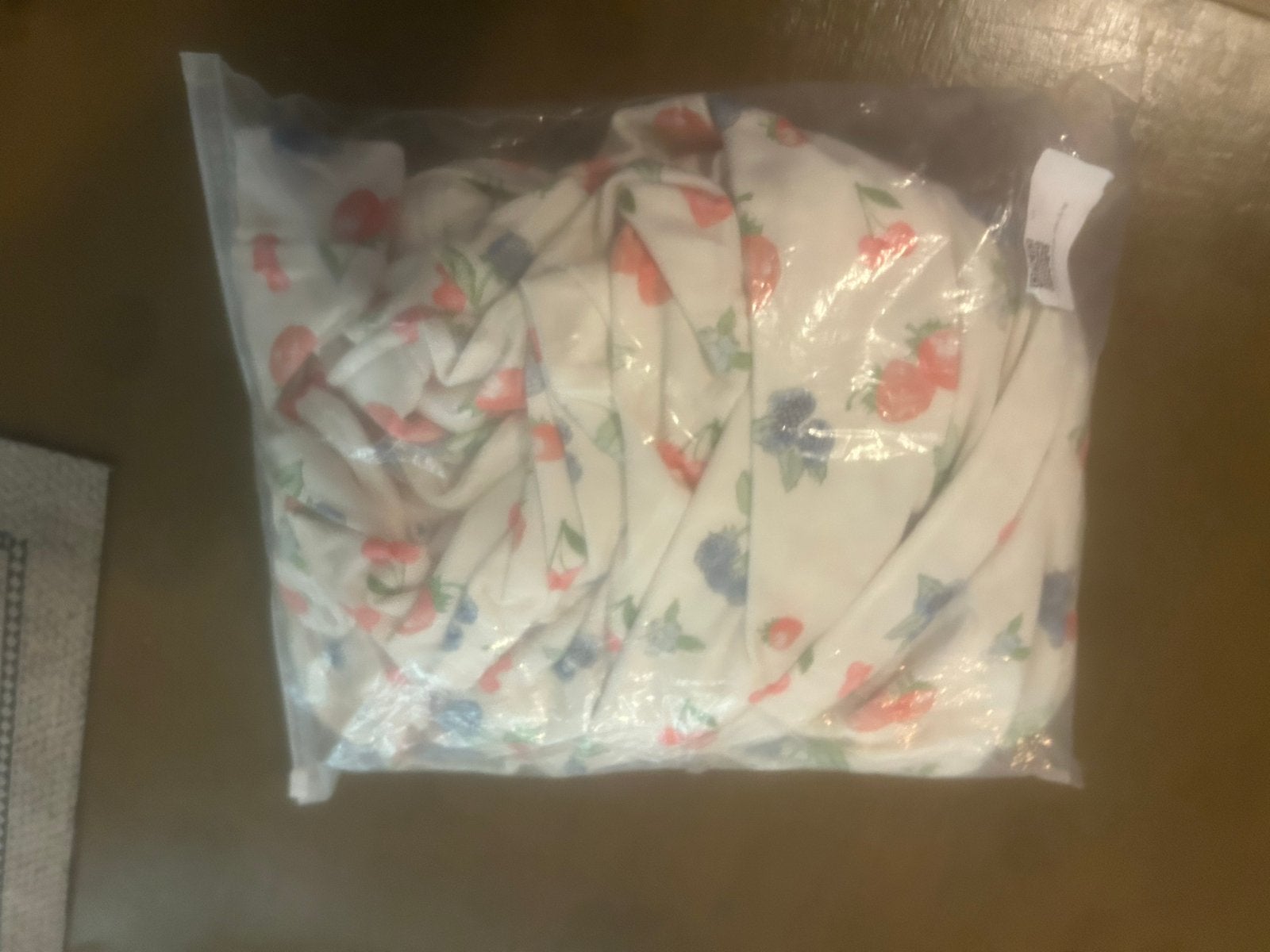 Nieuwe fluwelen badjas met bloemen-motief, Kleding | Dames, Overige Dameskleding, Ophalen of Verzenden, Nieuw