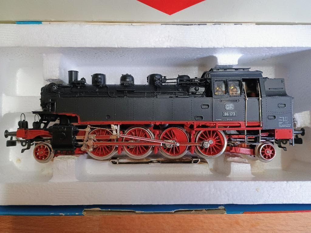 Märklin StoomLok 3096 (OVP) met 3 passagiers wagons., Wisselstroom, Wagon, Ophalen of Verzenden, Zo goed als nieuw