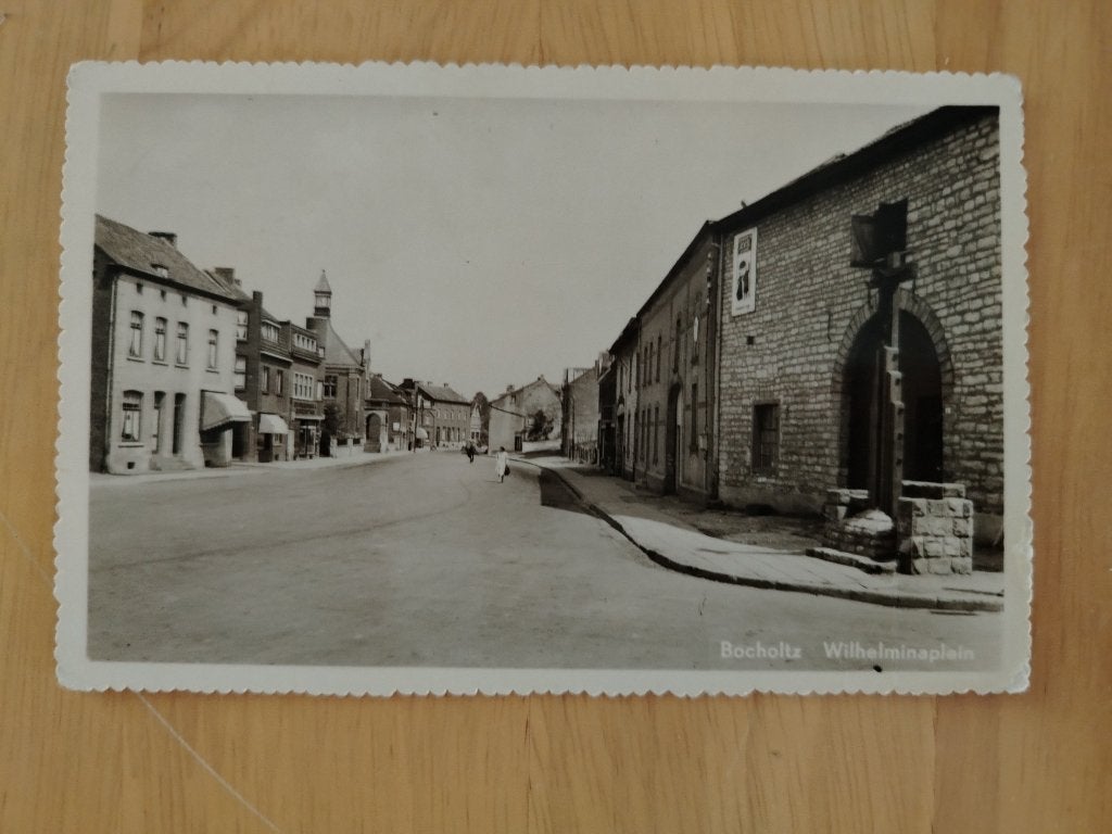 Bocholtz Wilhelminaplein, Verzamelen, Ansichtkaarten | Nederland, Verzenden, 1960 tot 1980, Gelopen, Limburg