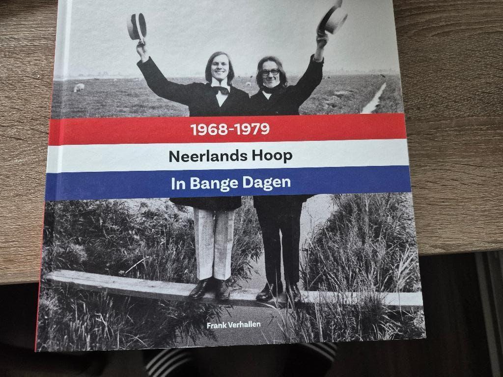 Neerlands Hoop, Verzenden, Zo goed als nieuw, Onbekend