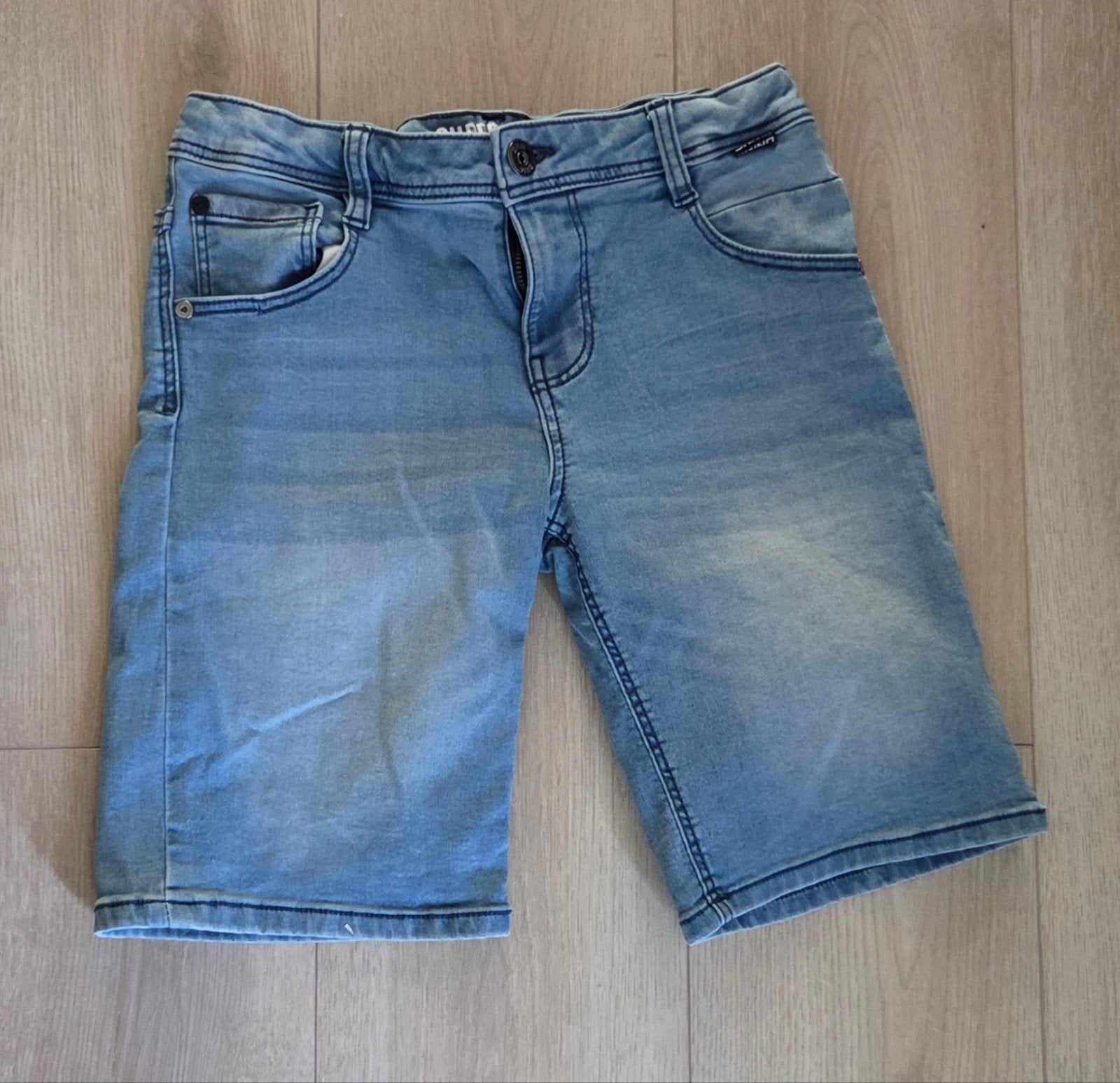 Stoere spijkerbroek korte broek maat 158, Kinderen en Baby's, Kinderkleding | Maat 158, Ophalen of Verzenden, Zo goed als nieuw