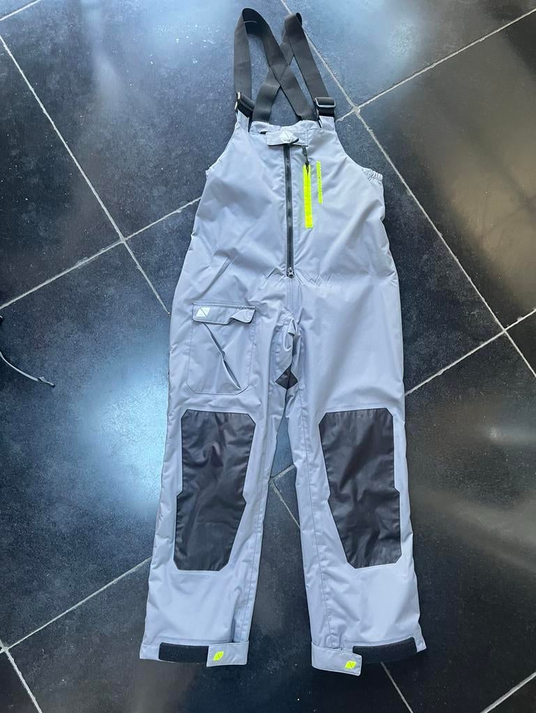 Zeilpak en reddingsvest mt 164 Gill/Magic Marine/Secumar, Watersport en Boten, Watersportkleding, Ophalen of Verzenden, Zo goed als nieuw