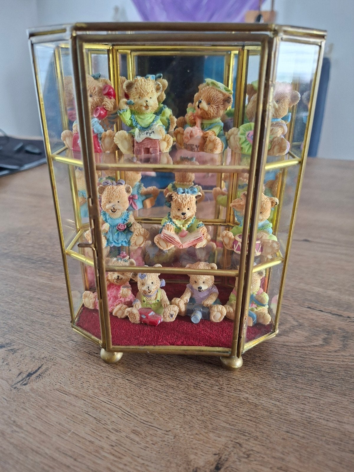 Mooie vintage vitrine met 11 beren – verzameling, Verzamelen, Ophalen, Zo goed als nieuw, Beeldje, Overige merken