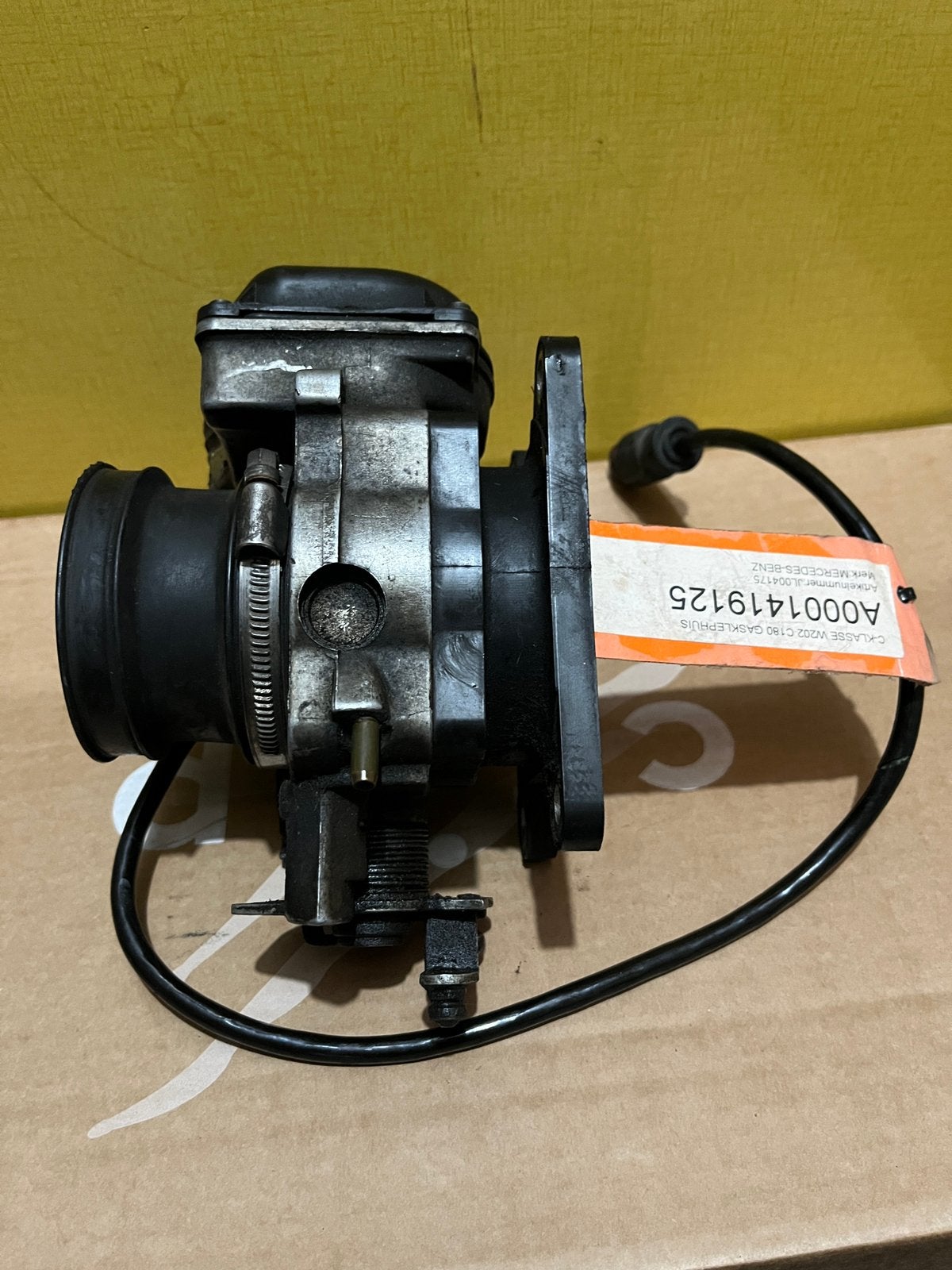 Gasklephuis mercedes c klasse w 202 -w124-w210, Ophalen of Verzenden, Gebruikt, Mercedes-Benz