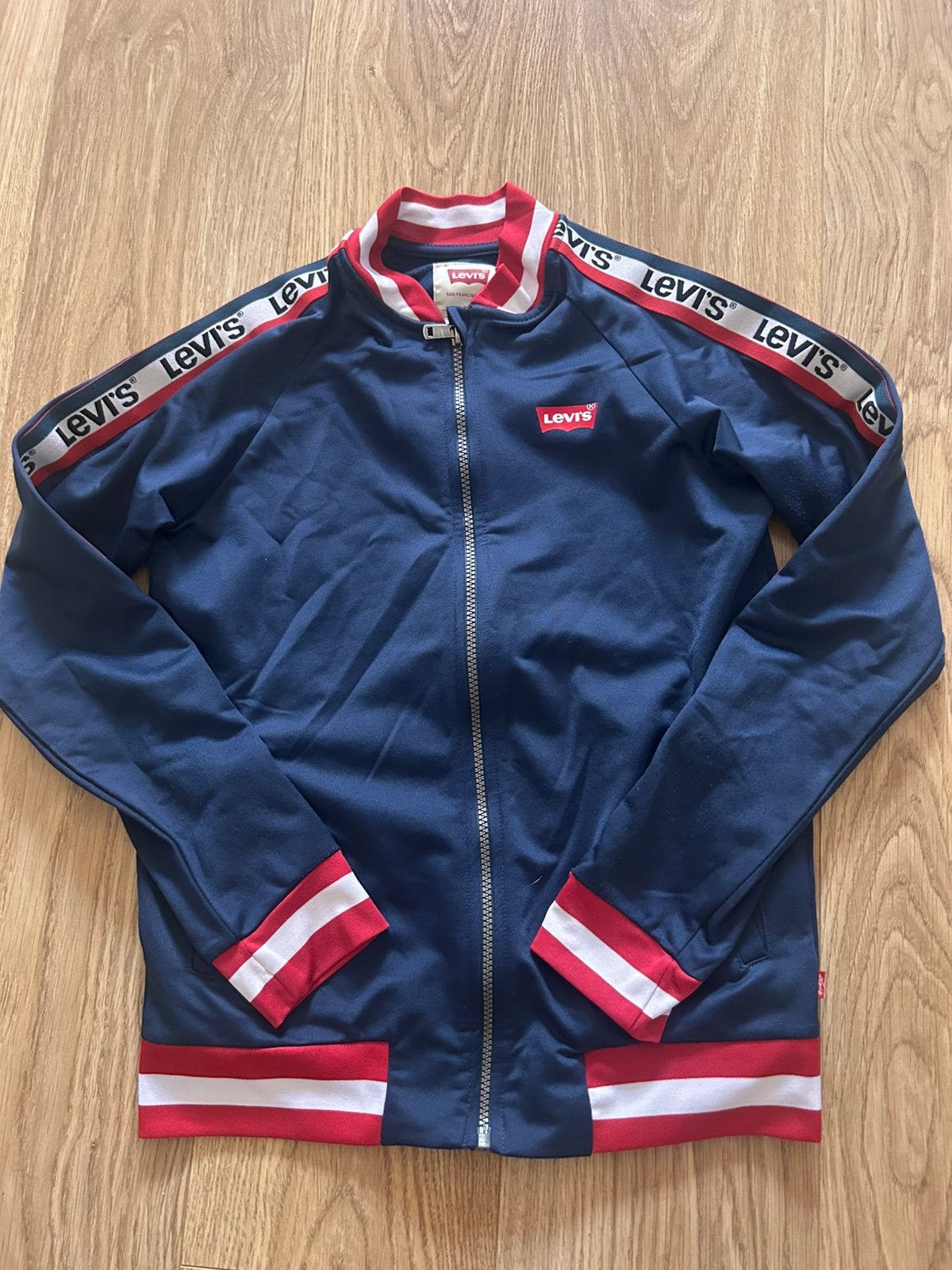 KLEREN JONGENS GROTERE MATEN, Ophalen, Zo goed als nieuw, Jongen, Trui of Vest