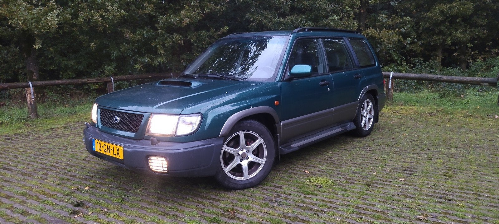 Subaru Forester 2.0 Turbo NW apk, Auto's, 1994 cc, 1380 kg, 1800 kg, 4 cilinders