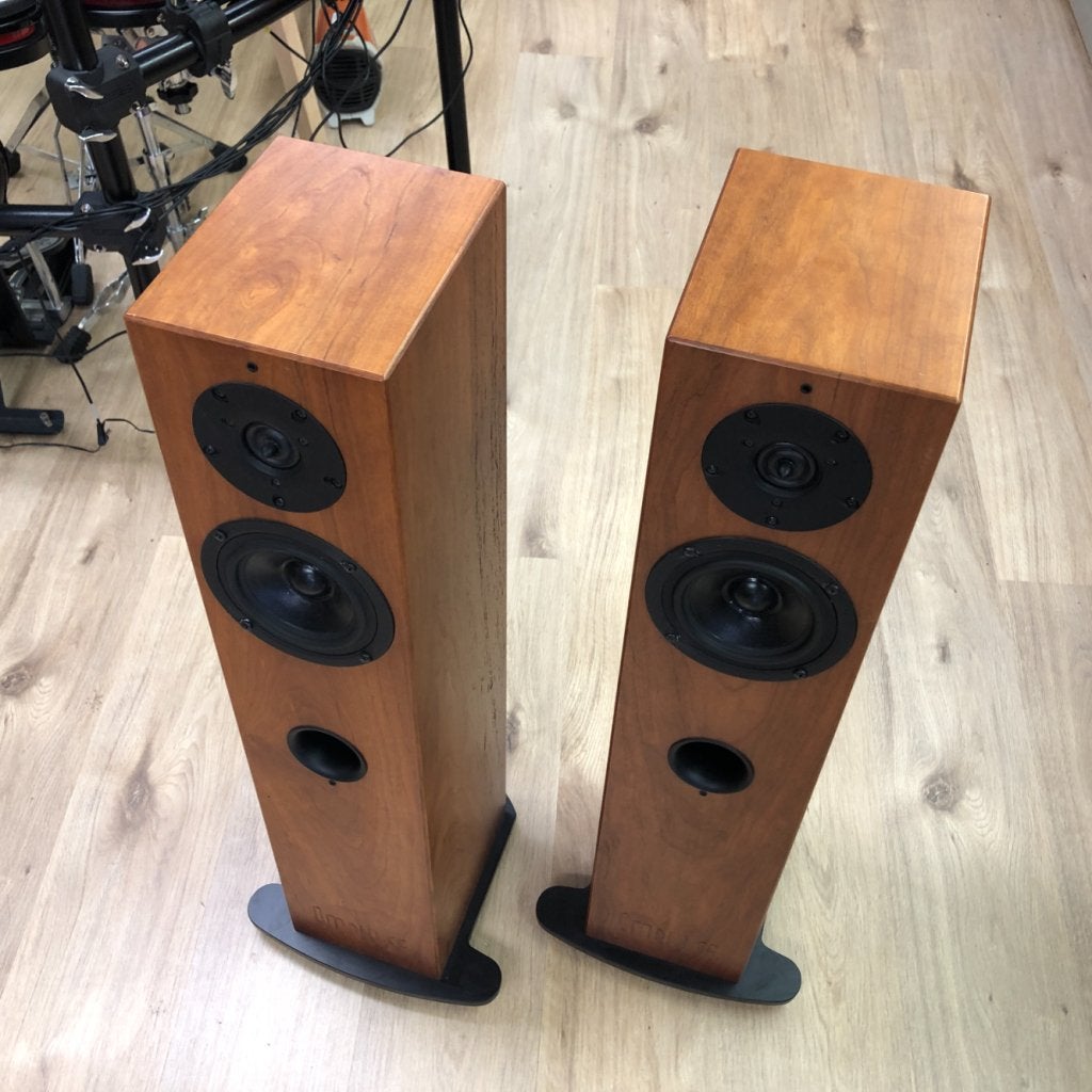 Impulse Verso Luidspeakers | 6 Ohm | Excl stofkappen, Flex Ltd., Zo goed als nieuw, https://flex.com/contact-us, Nobelstraat 10, 5807 GA Oostrum LB, Limburg, Nederland