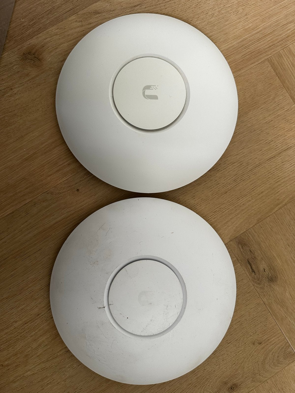 2x Ubiquiti UniFi AP AC PRO Access Points met PoE Injectoren, Ophalen of Verzenden, Gebruikt