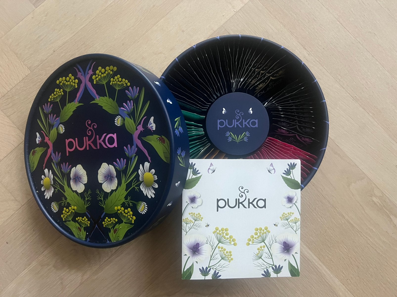 Pukka theedoos, Ophalen, Theezakje(s)