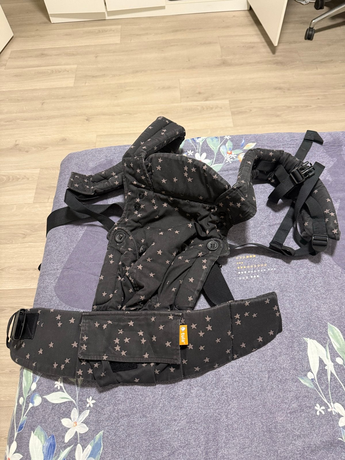 Tula Draagzak met sterrenpatroon, Kinderen en Baby's, Babydragers en Draagdoeken, Gebruikt, Buik of Rug, Draagzak, Ophalen