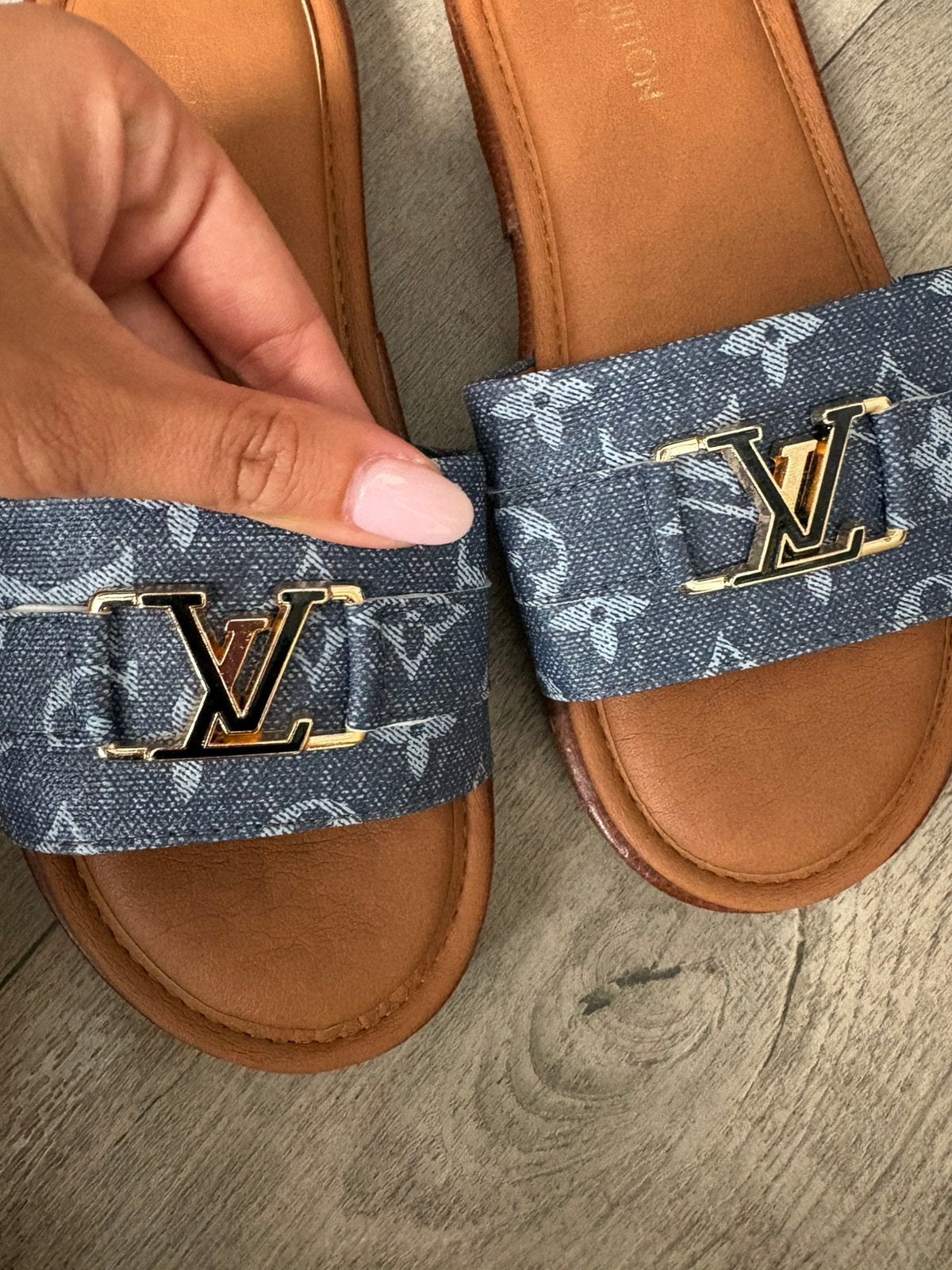 Dames slippers, Ophalen of Verzenden, Zo goed als nieuw
