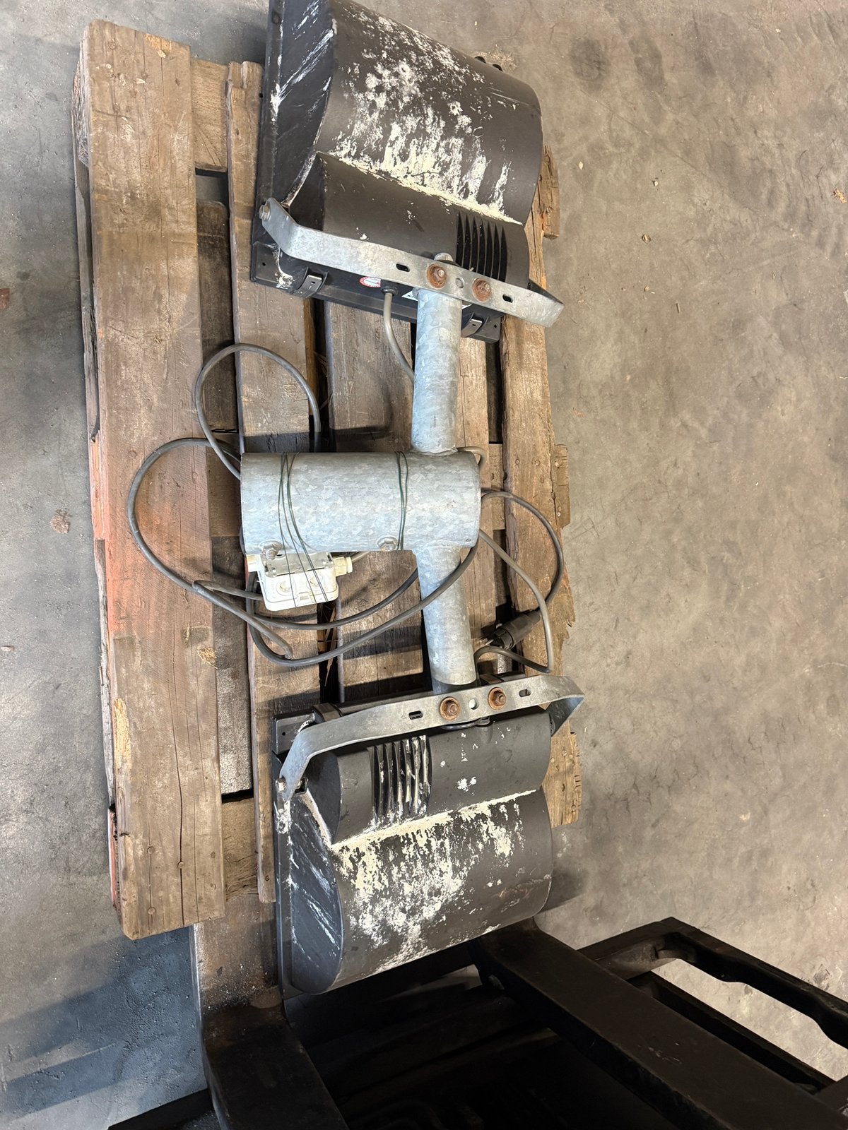2 gas ontladingslampen 400w pwr stuk, Ophalen, Gebruikt, 200 tot 500 watt, Lamp met armatuur