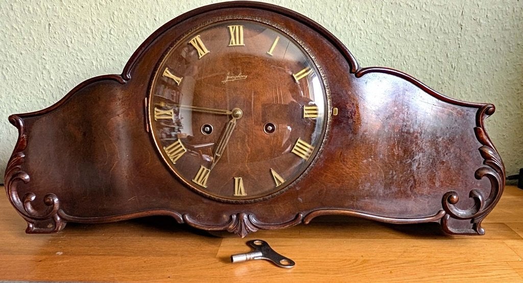 Junghans-tamboerklok jaren 30 met speelwerk in mooie staat, Ophalen, Gebruikt, Analoog, Tafelklok