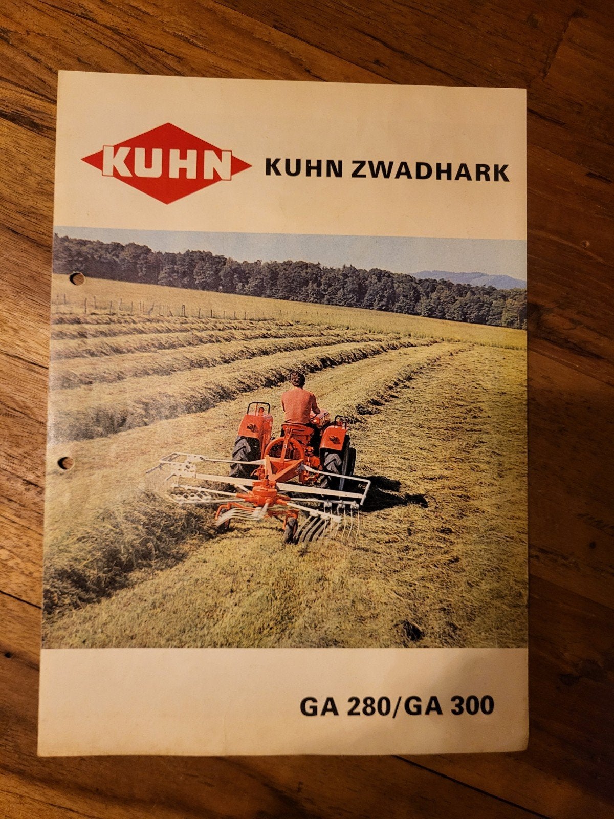 tractor folder Kuhn GA 280/GA 300 zwadhark, Ophalen of Verzenden
