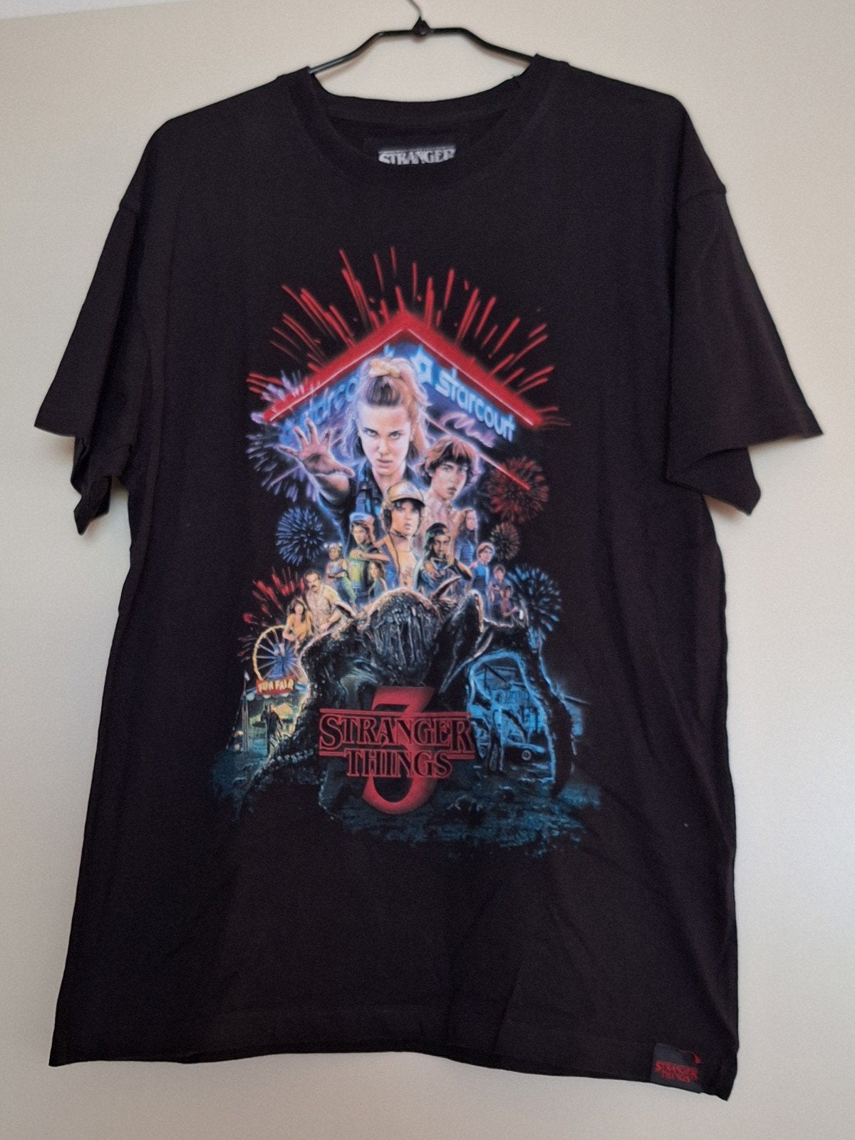Heren T-shirt. Maat S. Stranger Things. Pull&Bear., Kleding | Heren, T-shirts, Zwart, Ophalen of Verzenden, Zo goed als nieuw