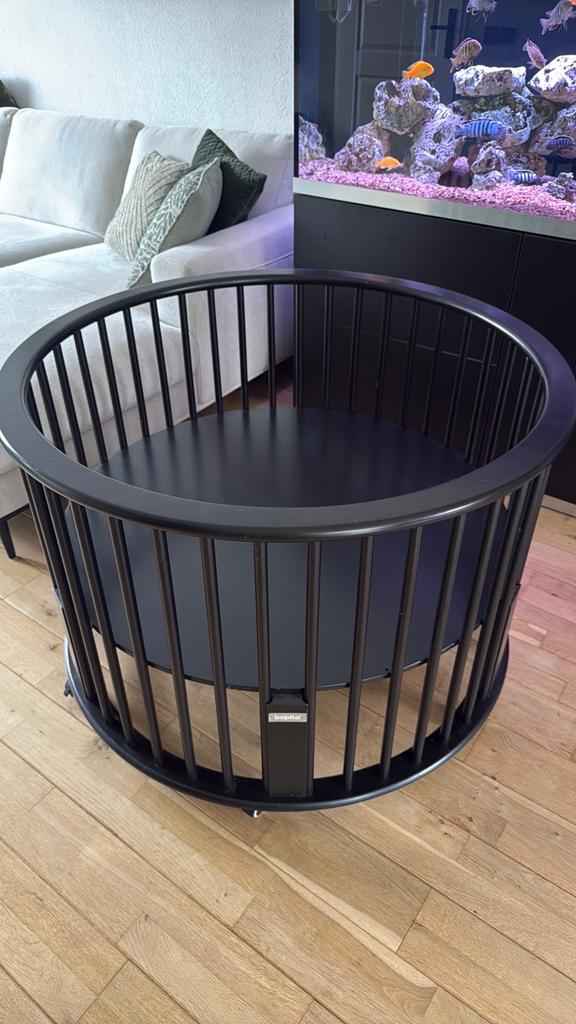 Bobita box rond zwart - Diameter 102cm, Kinderen en Baby's, Boxen, Ophalen, Gebruikt, Rond, Boxkleed
