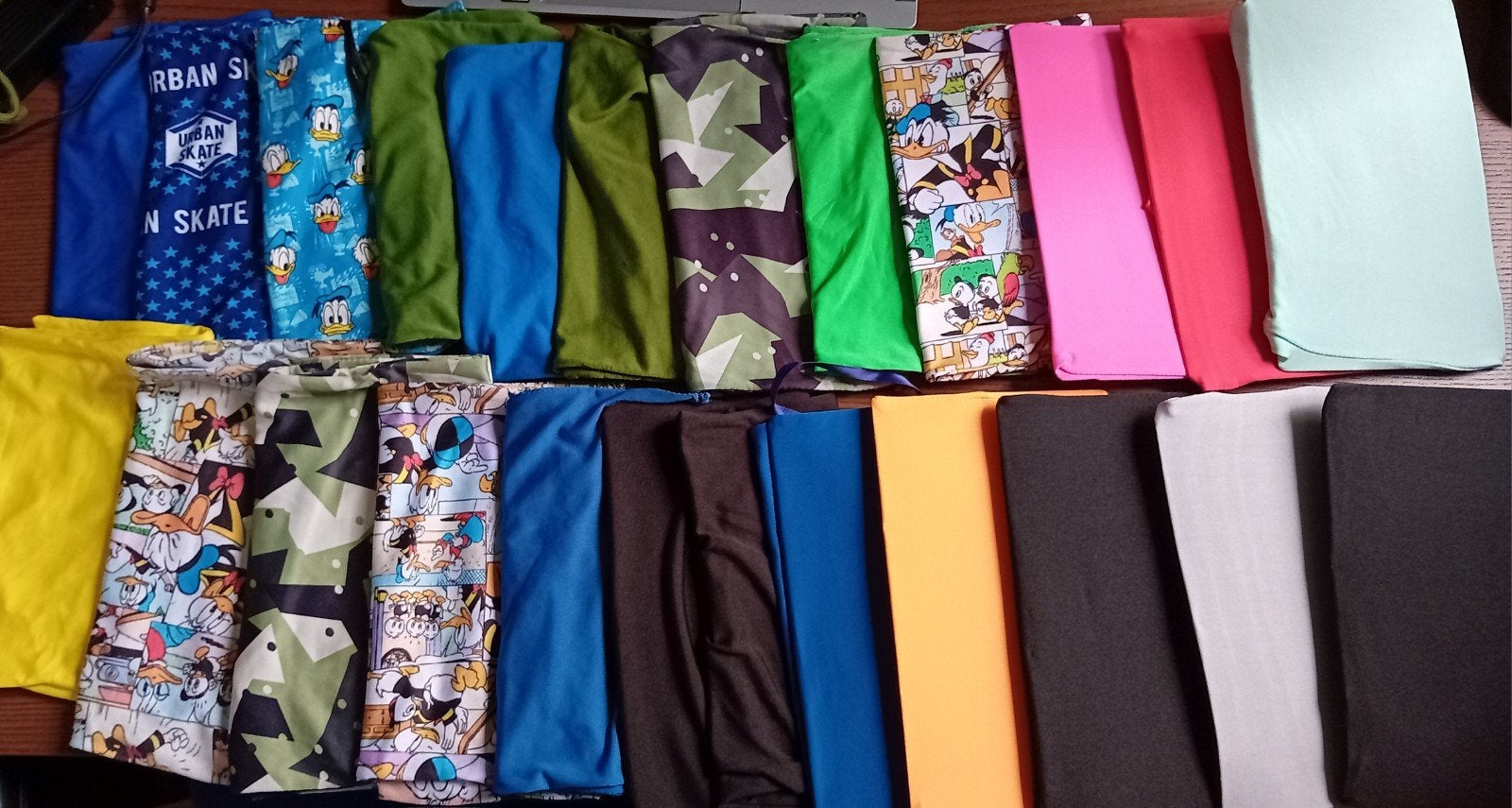 Stoffen kafthoezen 23x o.a. Donald Duck en losse kleuren, Diversen, Ophalen of Verzenden, Zo goed als nieuw